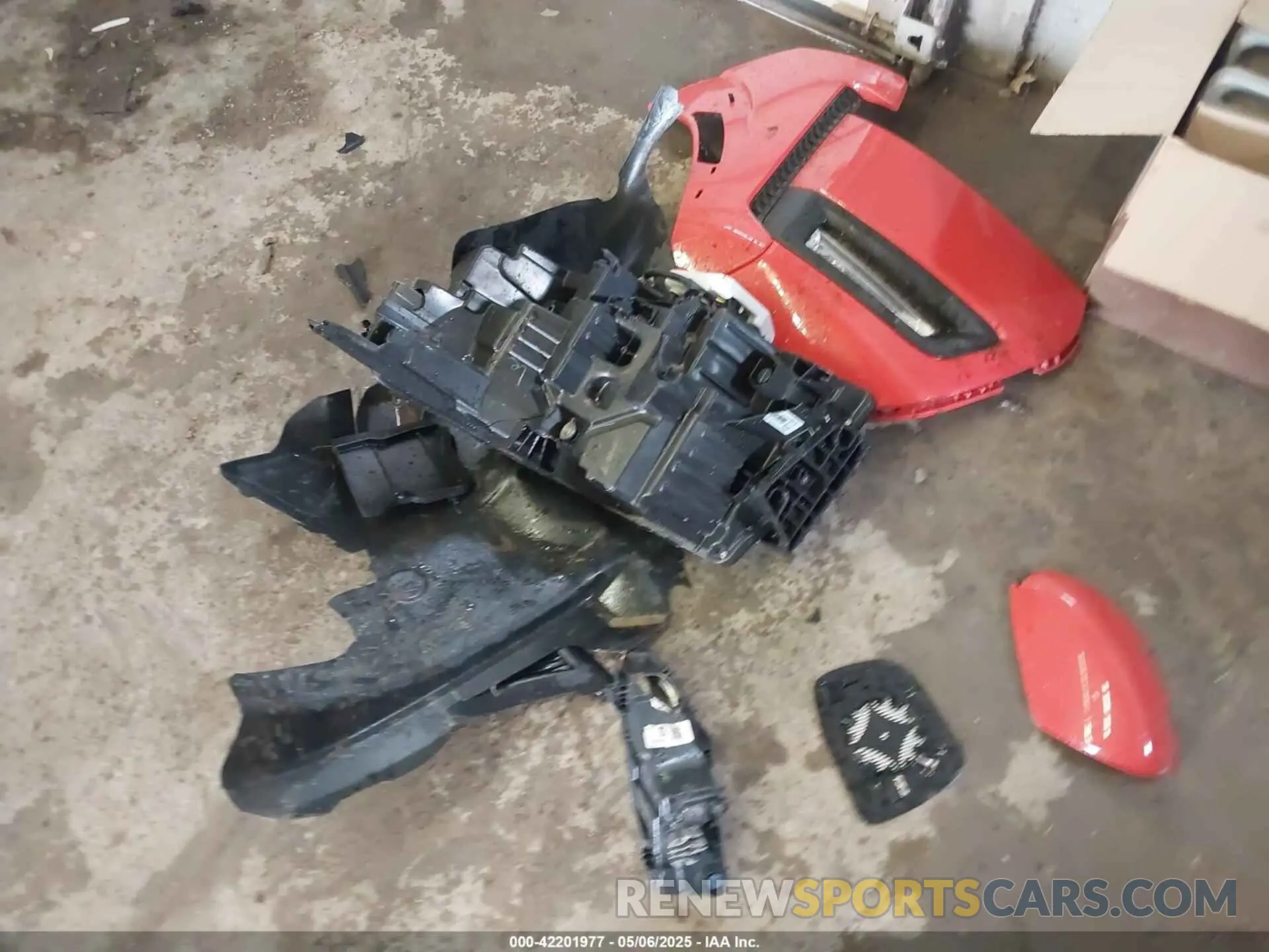 12 Photograph of a damaged car 1N6ED1EKXSN616947 NISSAN FRONTIER 2025
