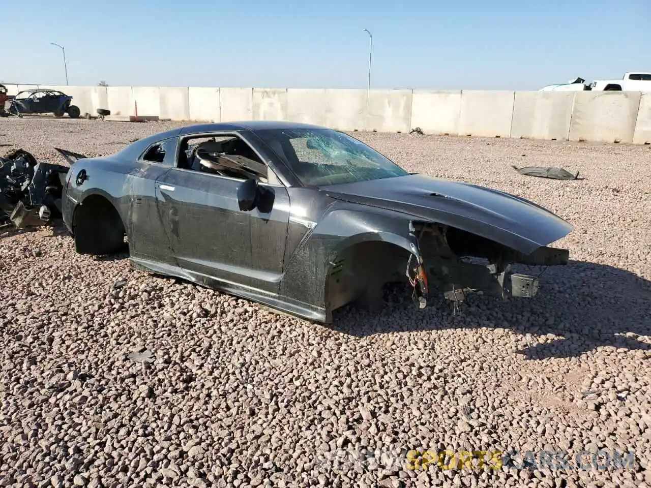 4 Photograph of a damaged car JN1AR5EF7LM100066 NISSAN GTR 2020