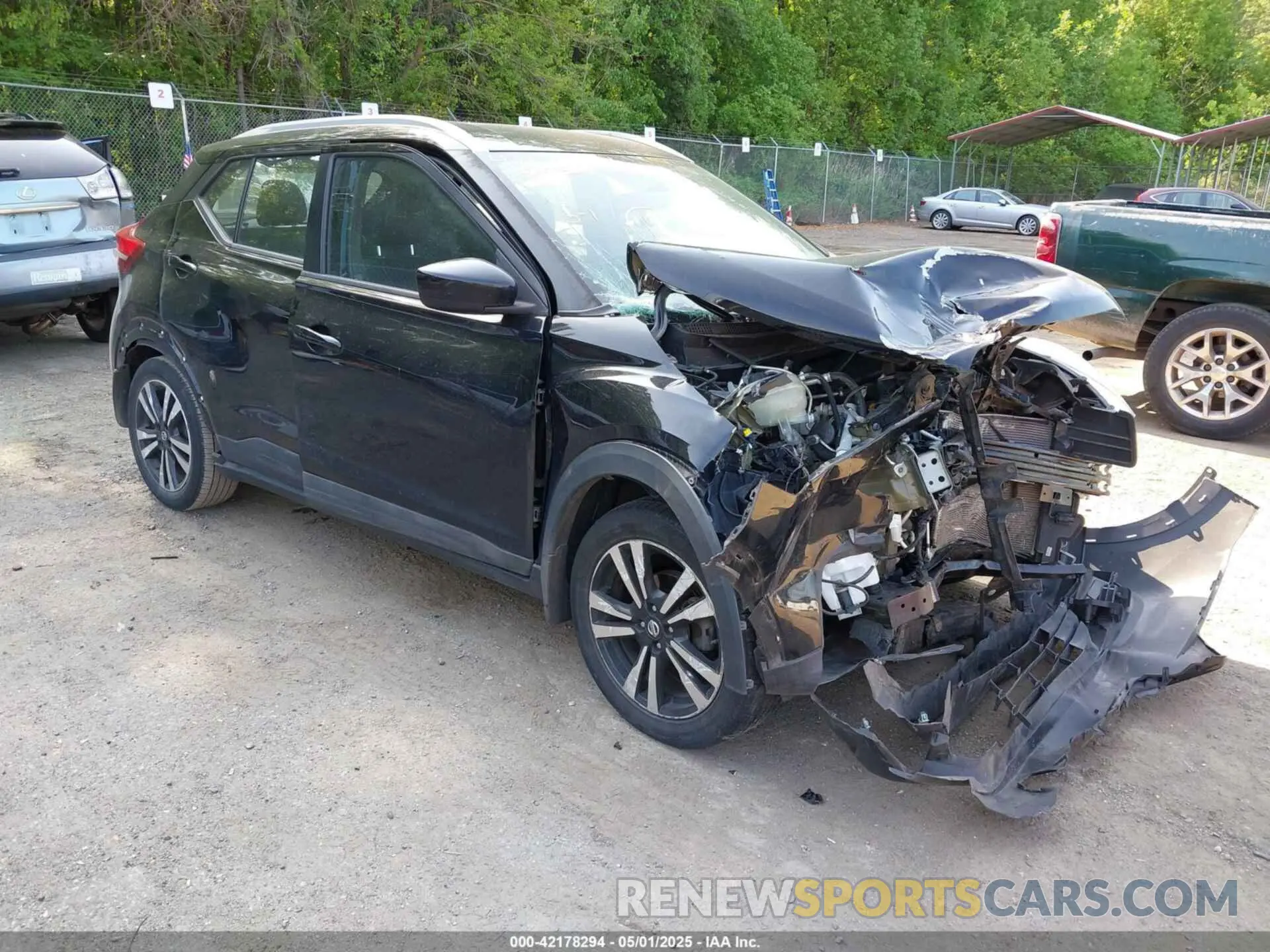 1 Photograph of a damaged car 3N1CP5CU0KL477623 NISSAN KICKS 2019