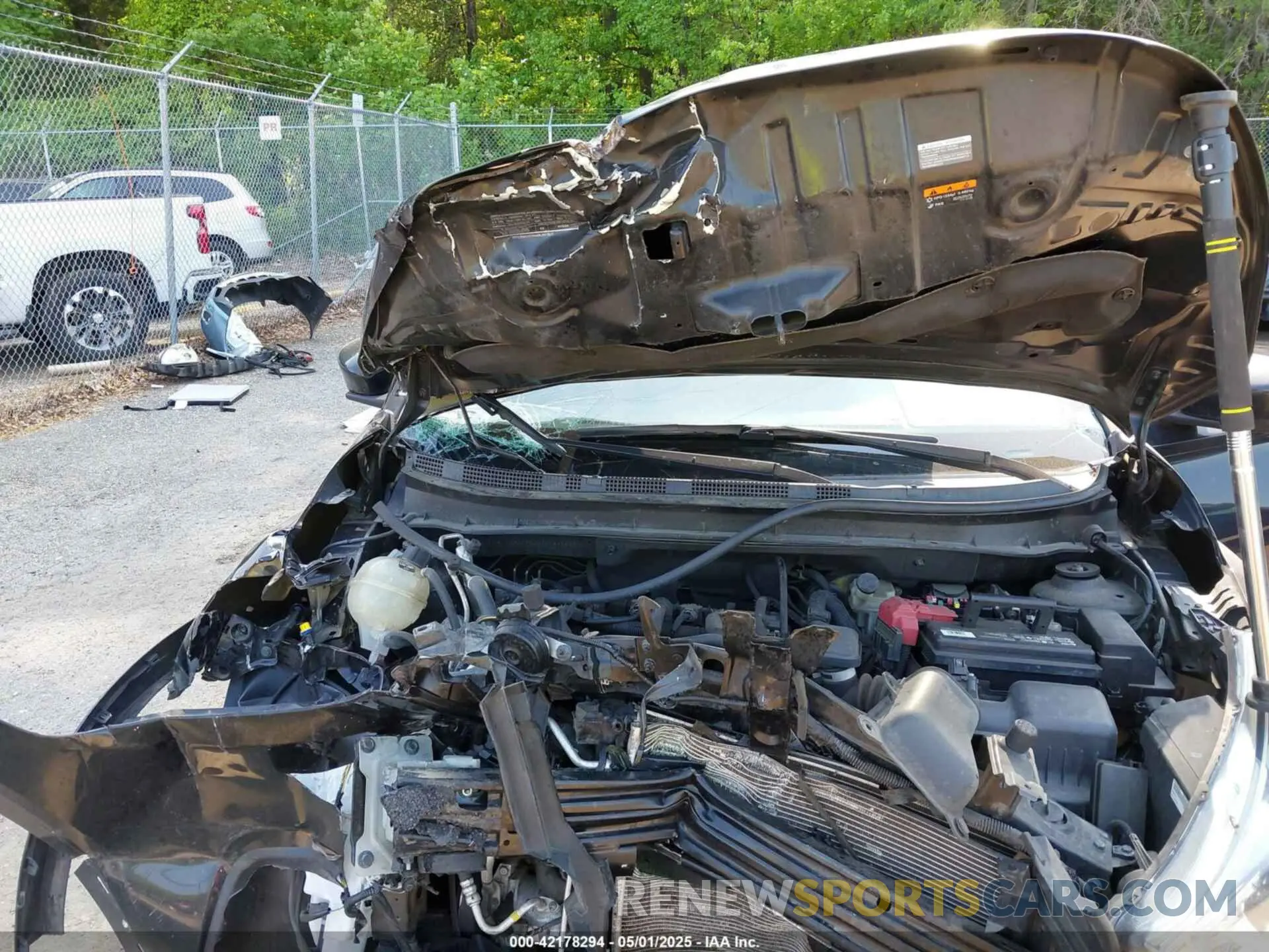 10 Photograph of a damaged car 3N1CP5CU0KL477623 NISSAN KICKS 2019