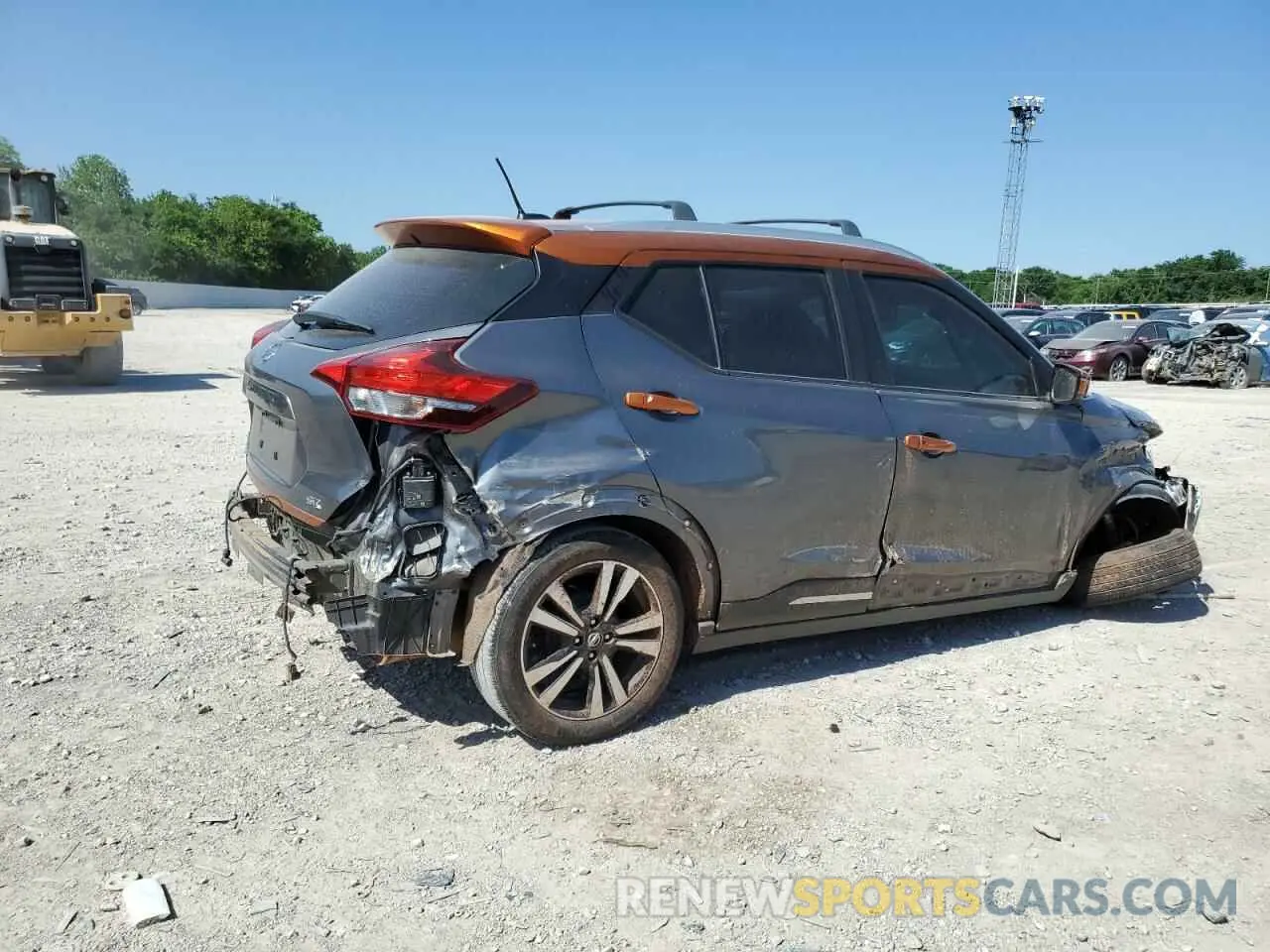 3 Photograph of a damaged car 3N1CP5CU0KL491599 NISSAN KICKS 2019