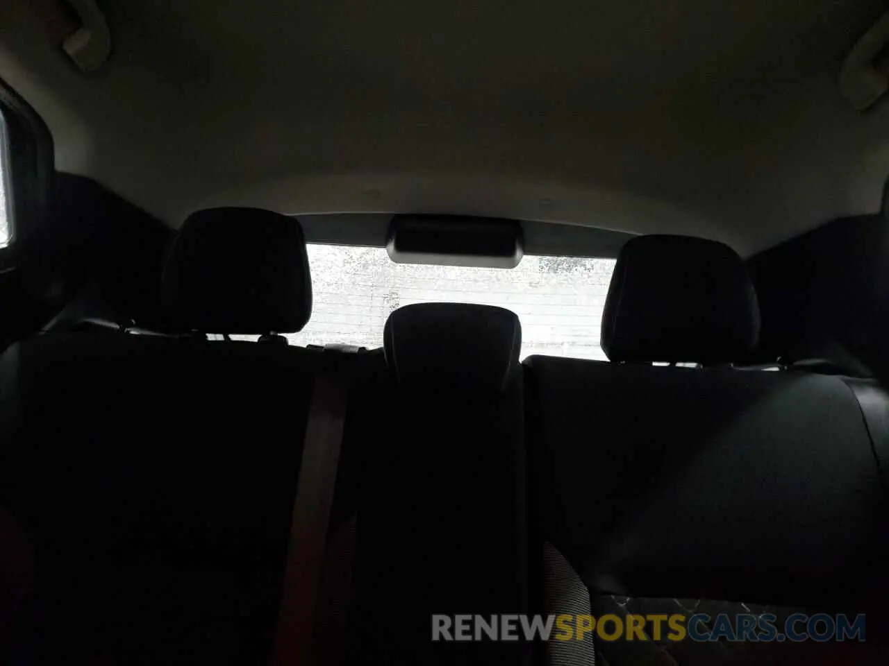 10 Photograph of a damaged car 3N1CP5CU0KL513651 NISSAN KICKS 2019