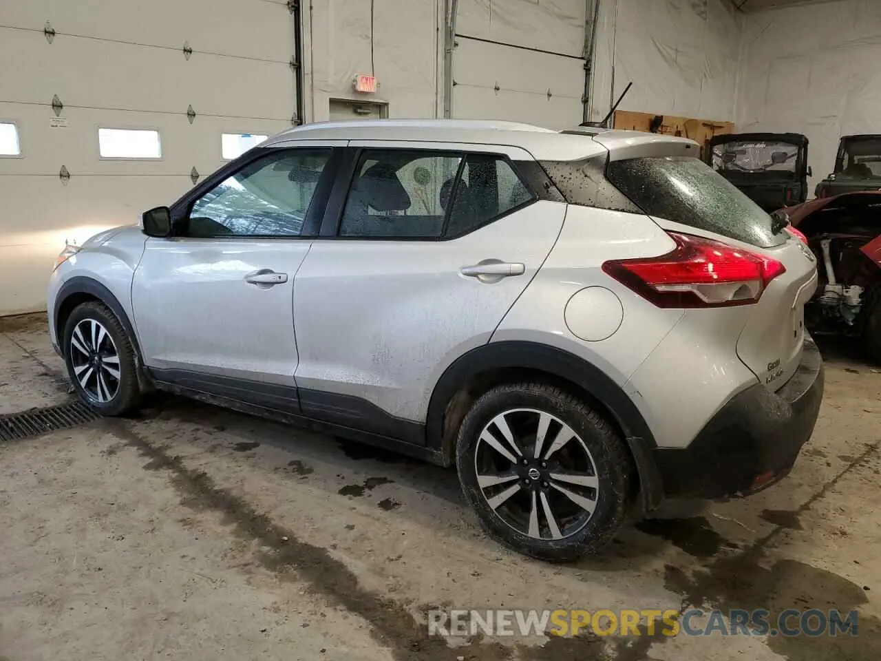 2 Photograph of a damaged car 3N1CP5CU0KL513651 NISSAN KICKS 2019