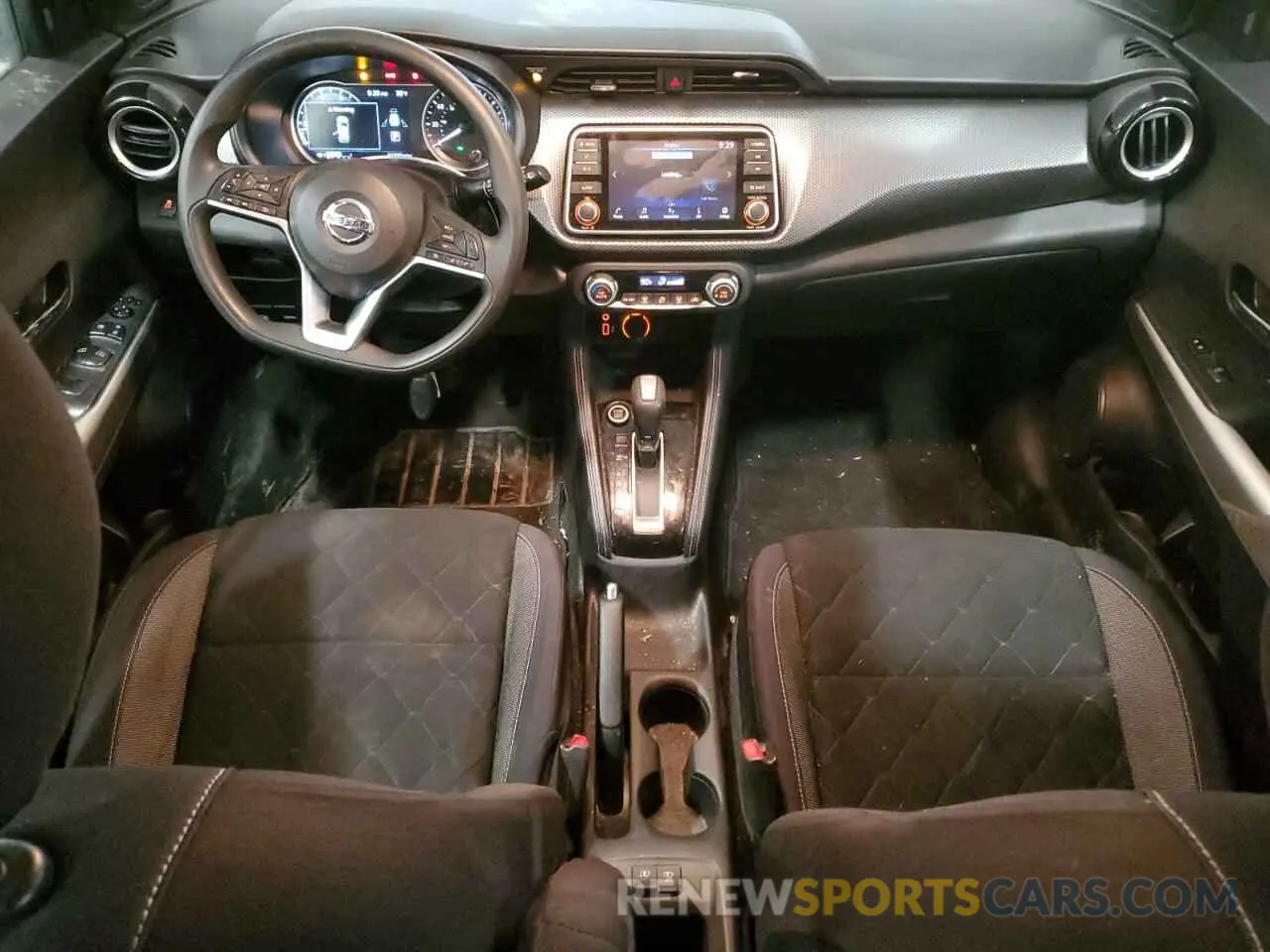 8 Photograph of a damaged car 3N1CP5CU0KL513651 NISSAN KICKS 2019