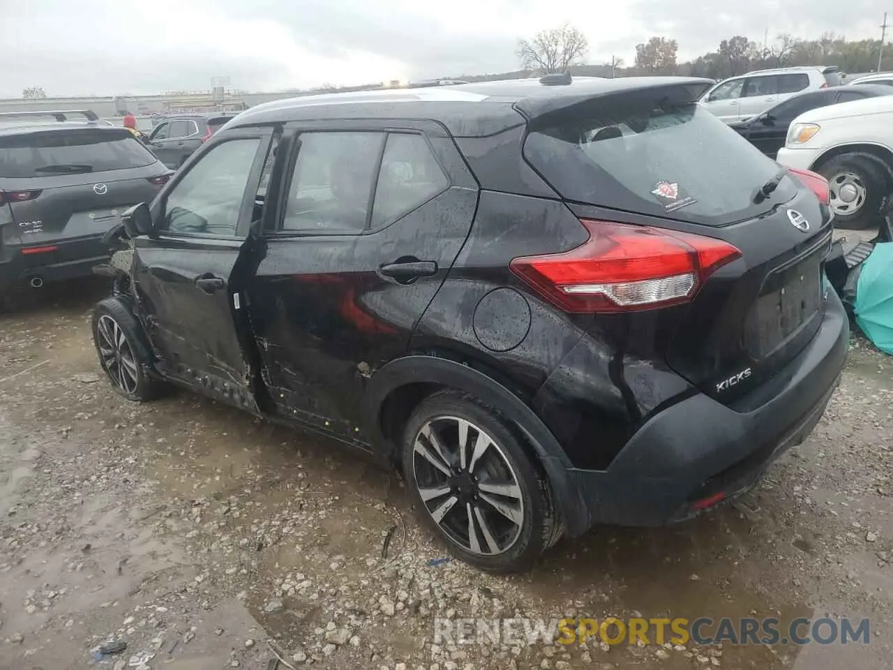 2 Photograph of a damaged car 3N1CP5CU0KL513679 NISSAN KICKS 2019