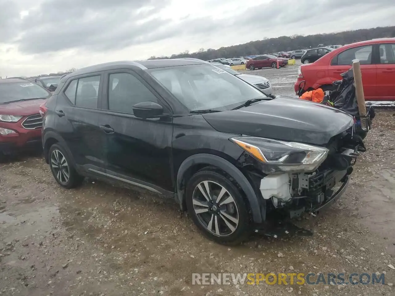 4 Photograph of a damaged car 3N1CP5CU0KL513679 NISSAN KICKS 2019