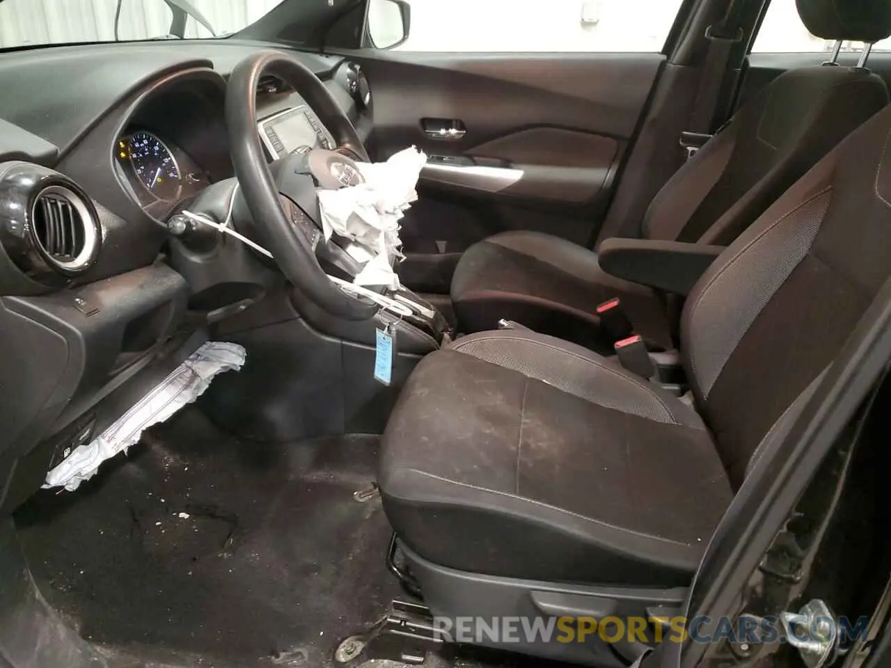 7 Photograph of a damaged car 3N1CP5CU0KL521278 NISSAN KICKS 2019