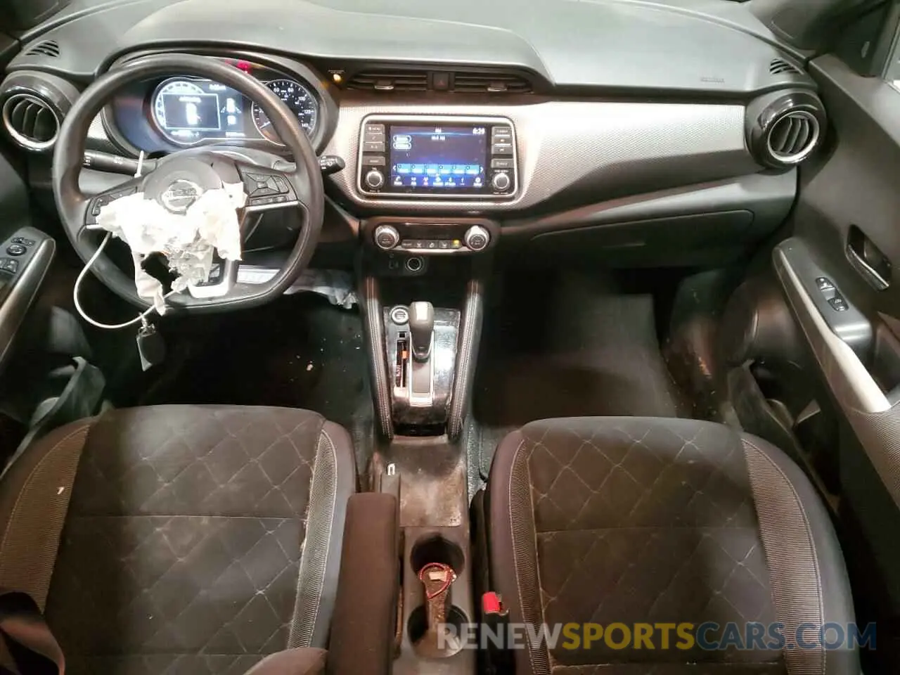 8 Photograph of a damaged car 3N1CP5CU0KL521278 NISSAN KICKS 2019