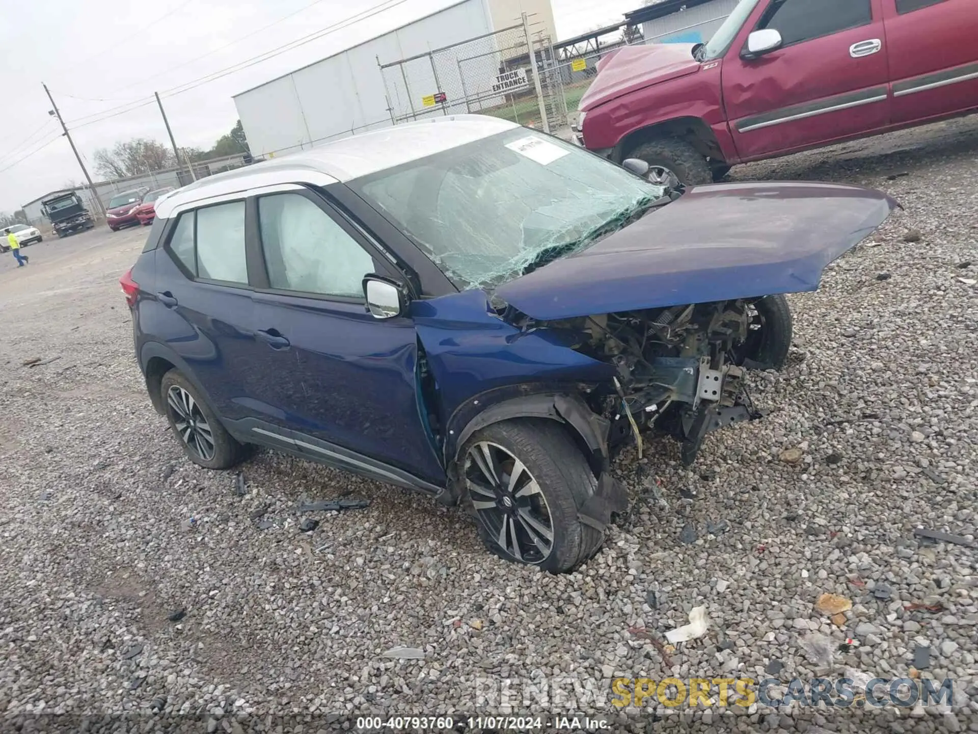 1 Photograph of a damaged car 3N1CP5CU0KL521328 NISSAN KICKS 2019
