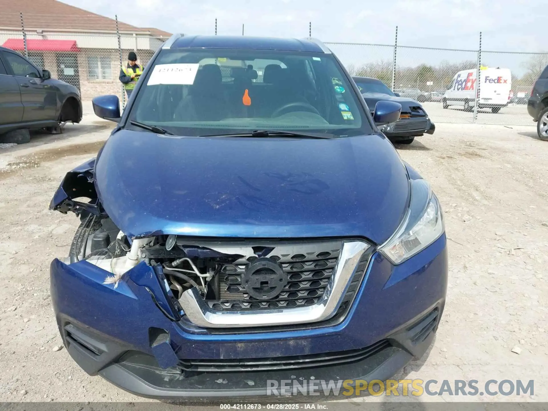 12 Photograph of a damaged car 3N1CP5CU0KL527047 NISSAN KICKS 2019
