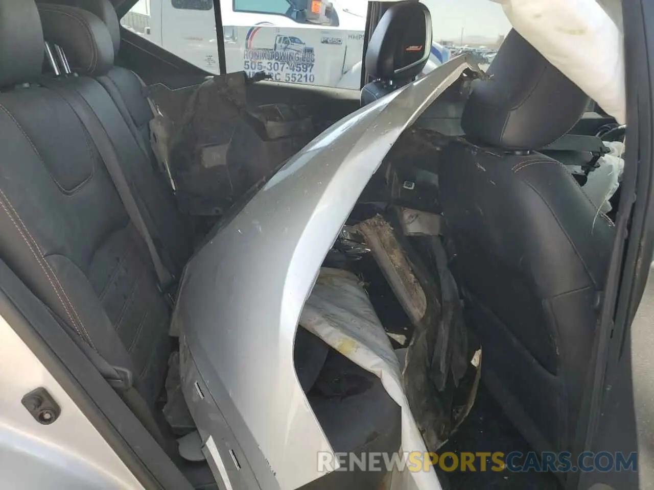 11 Photograph of a damaged car 3N1CP5CU0KL541790 NISSAN KICKS 2019