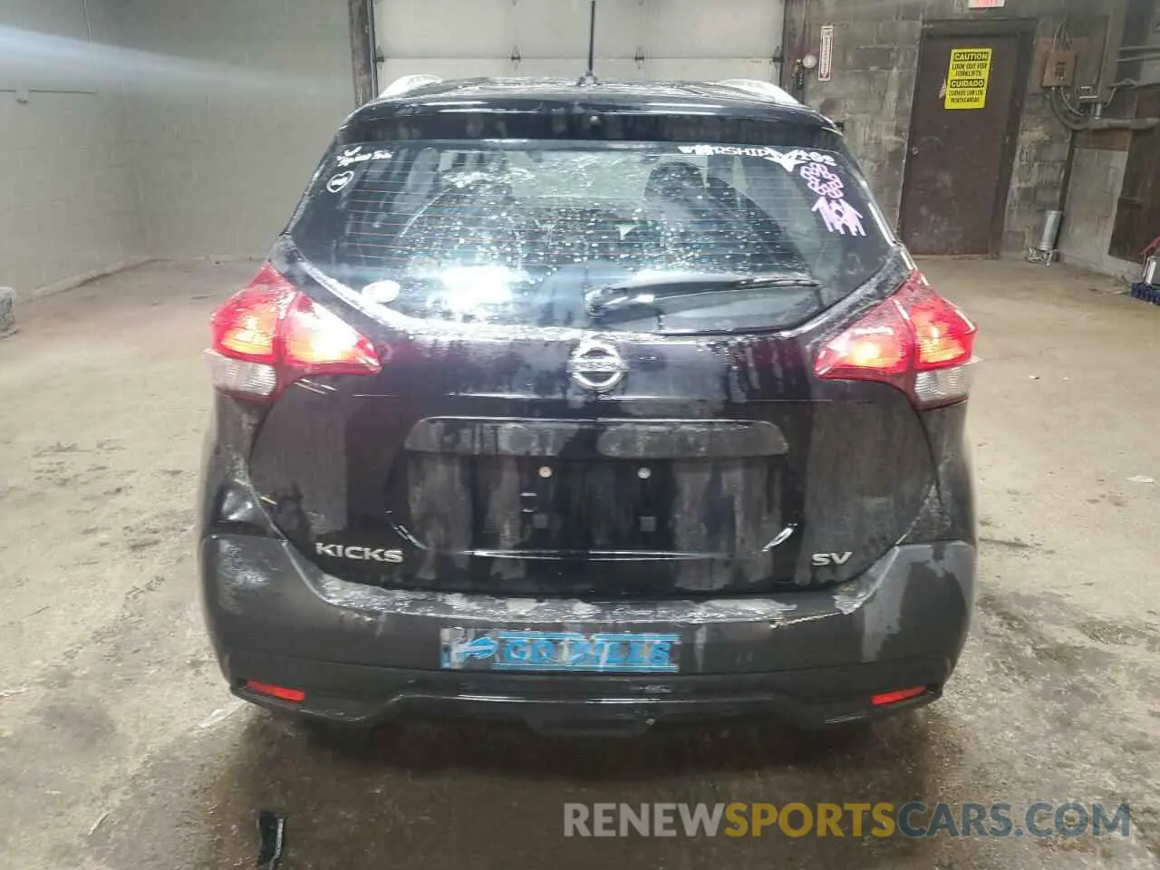 6 Photograph of a damaged car 3N1CP5CU0KL547685 NISSAN KICKS 2019