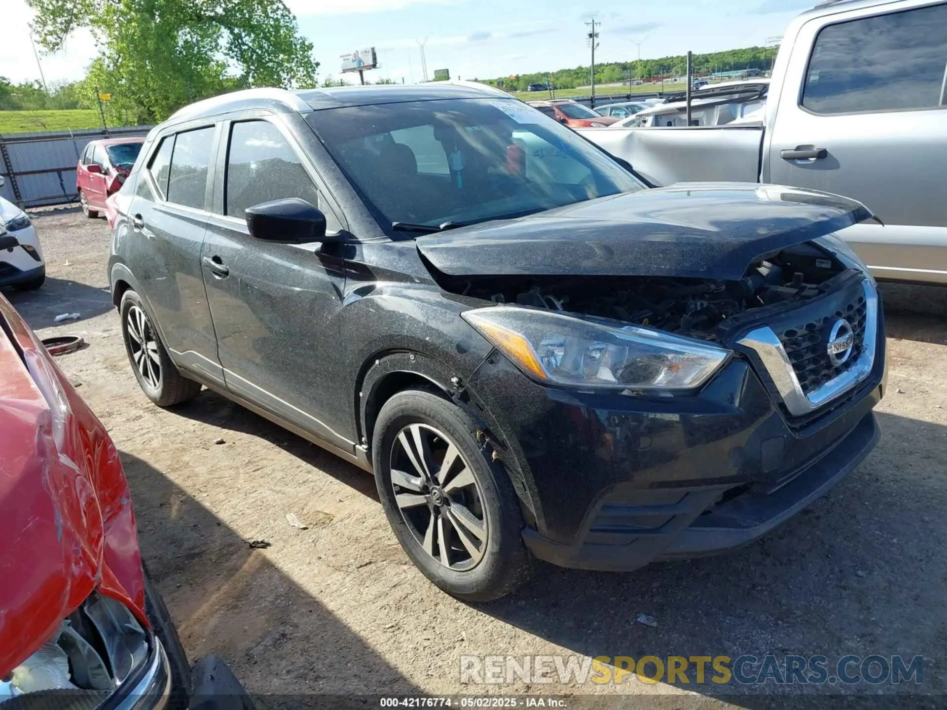 1 Photograph of a damaged car 3N1CP5CU0KL554345 NISSAN KICKS 2019