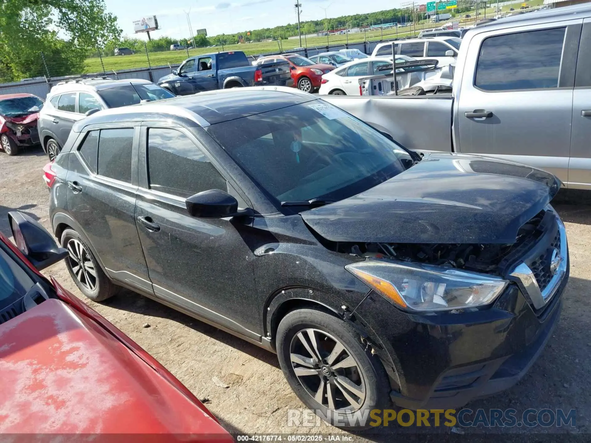 13 Photograph of a damaged car 3N1CP5CU0KL554345 NISSAN KICKS 2019