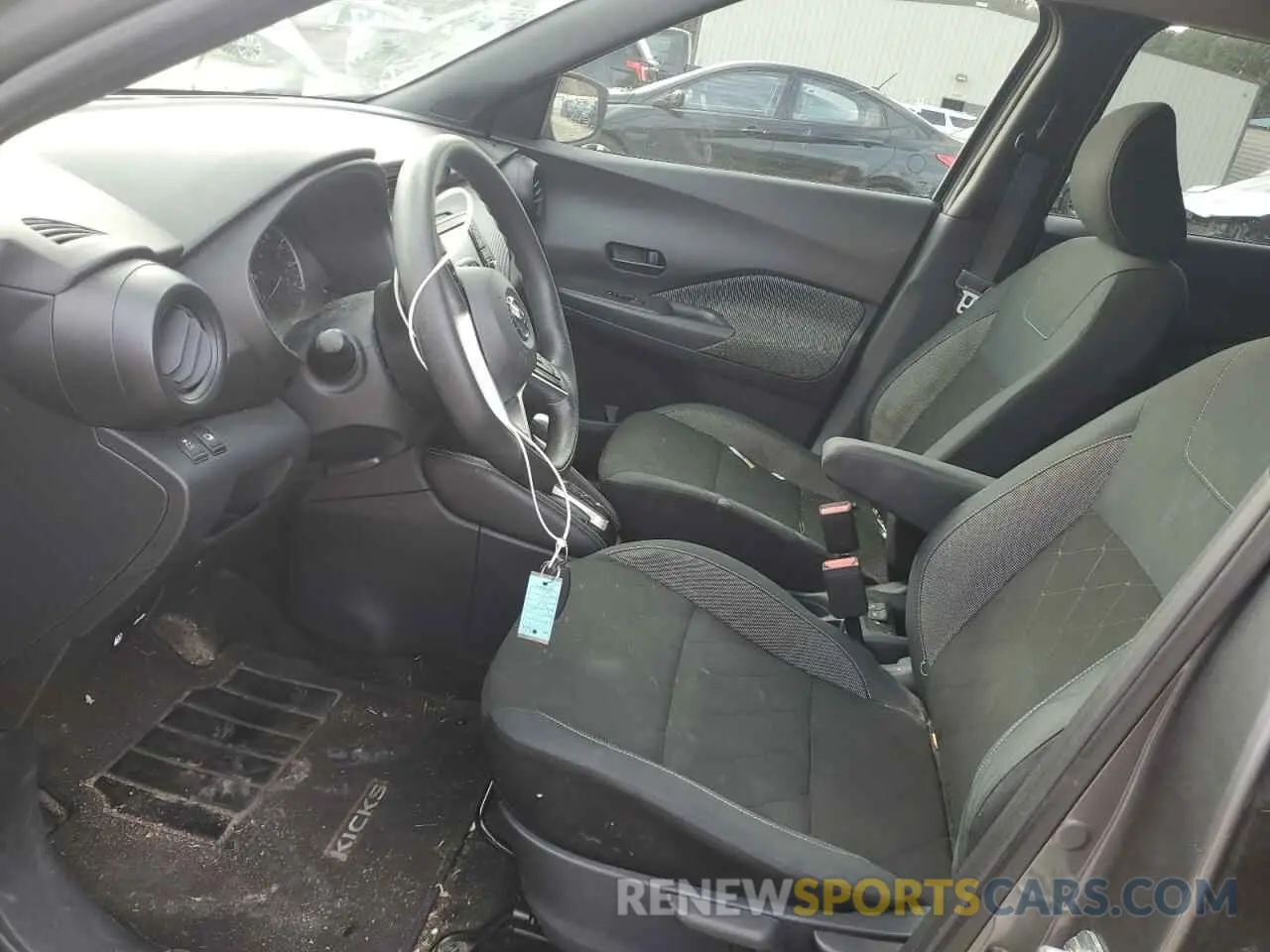7 Photograph of a damaged car 3N1CP5CU0KL558511 NISSAN KICKS 2019