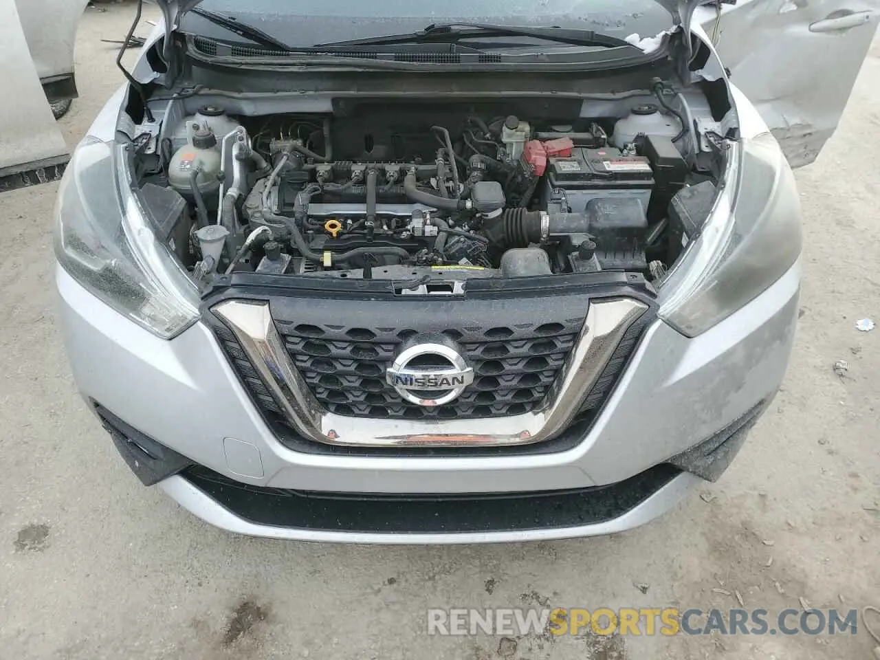 12 Photograph of a damaged car 3N1CP5CU1KL496116 NISSAN KICKS 2019