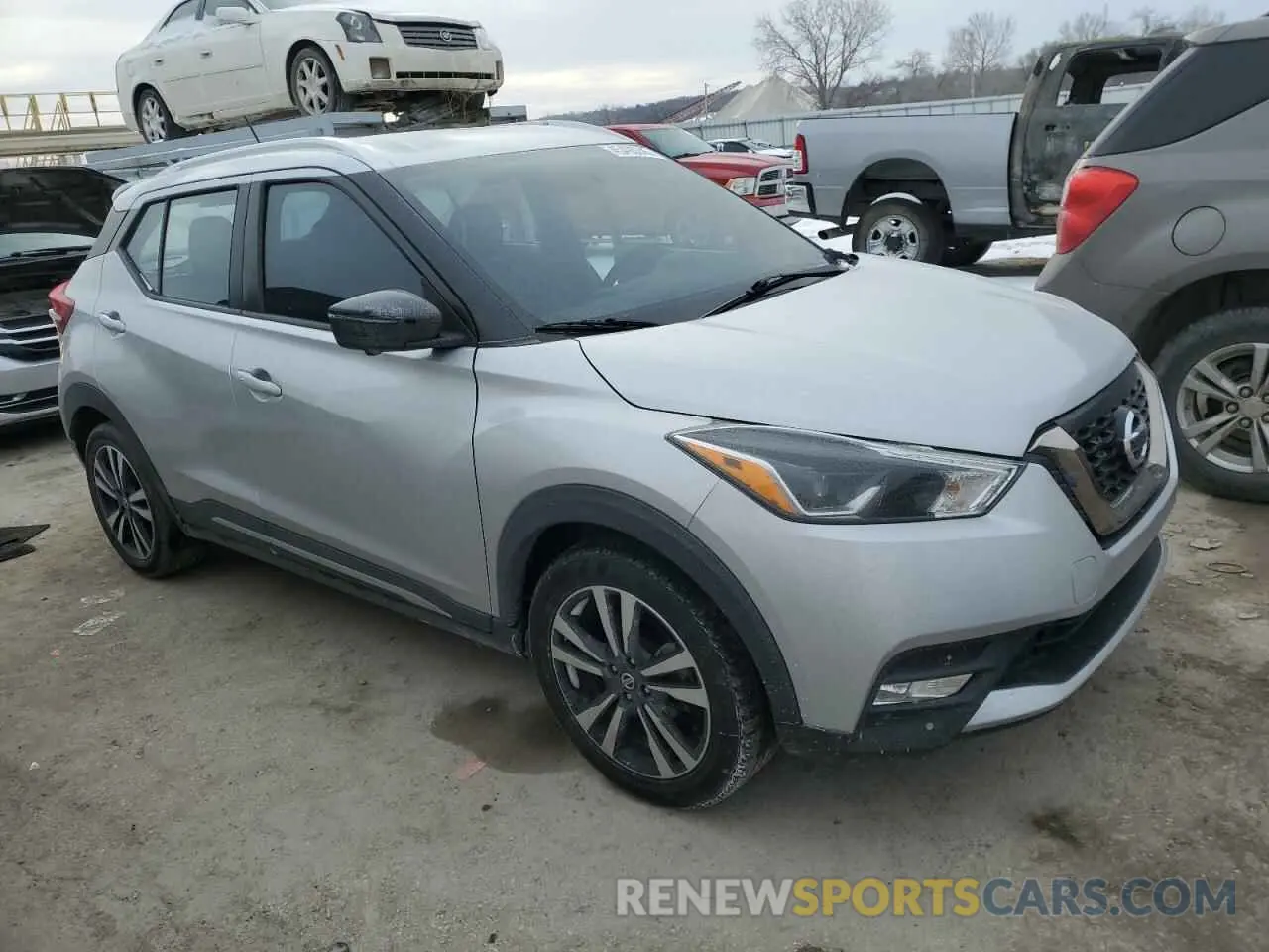 4 Photograph of a damaged car 3N1CP5CU1KL496116 NISSAN KICKS 2019