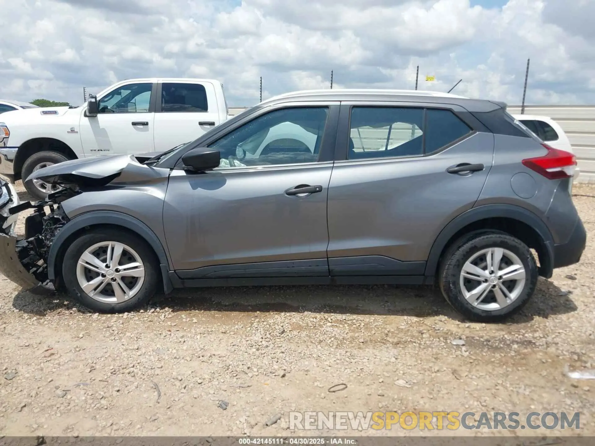 13 Photograph of a damaged car 3N1CP5CU1KL499629 NISSAN KICKS 2019