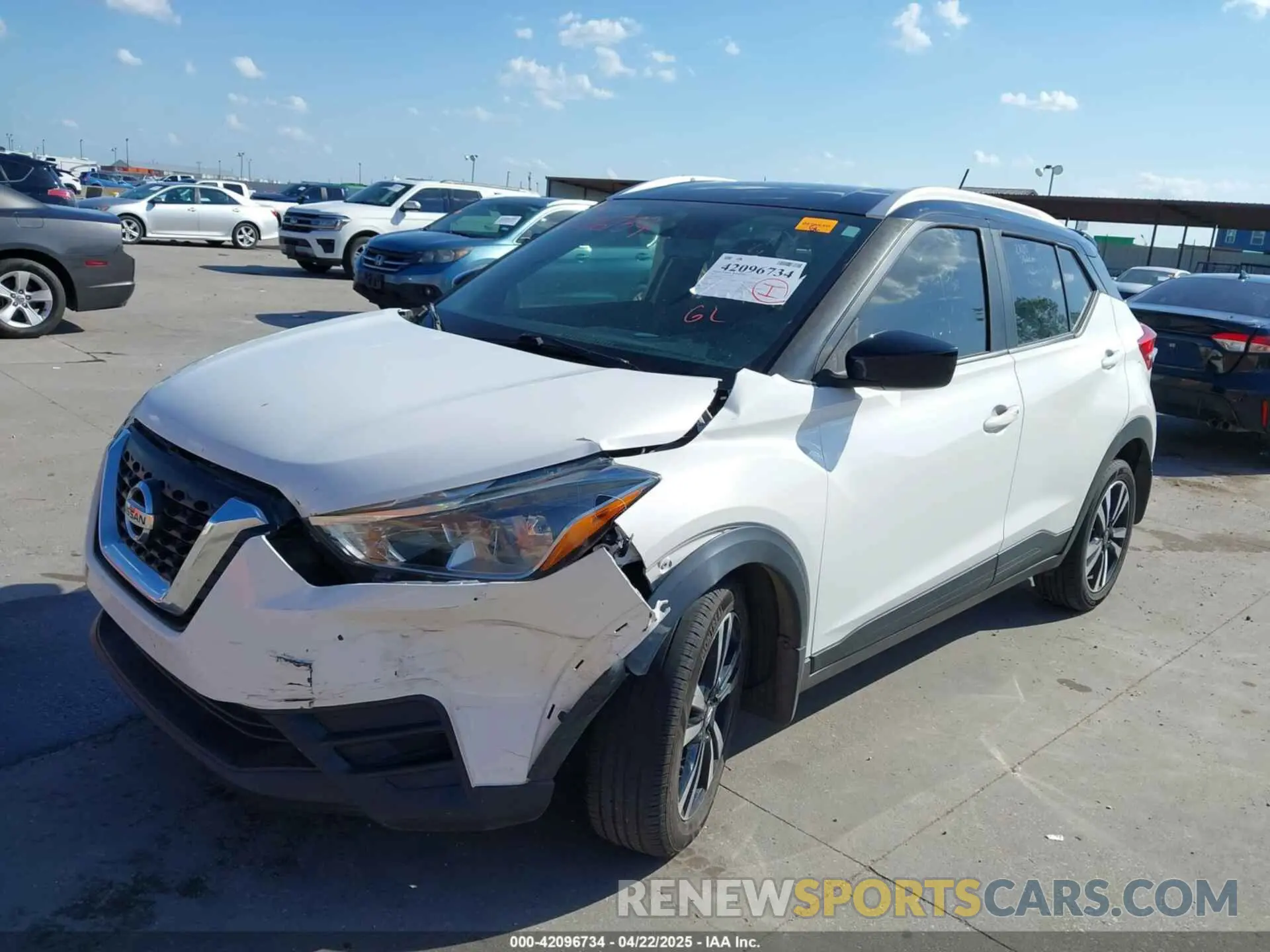 2 Photograph of a damaged car 3N1CP5CU1KL517109 NISSAN KICKS 2019