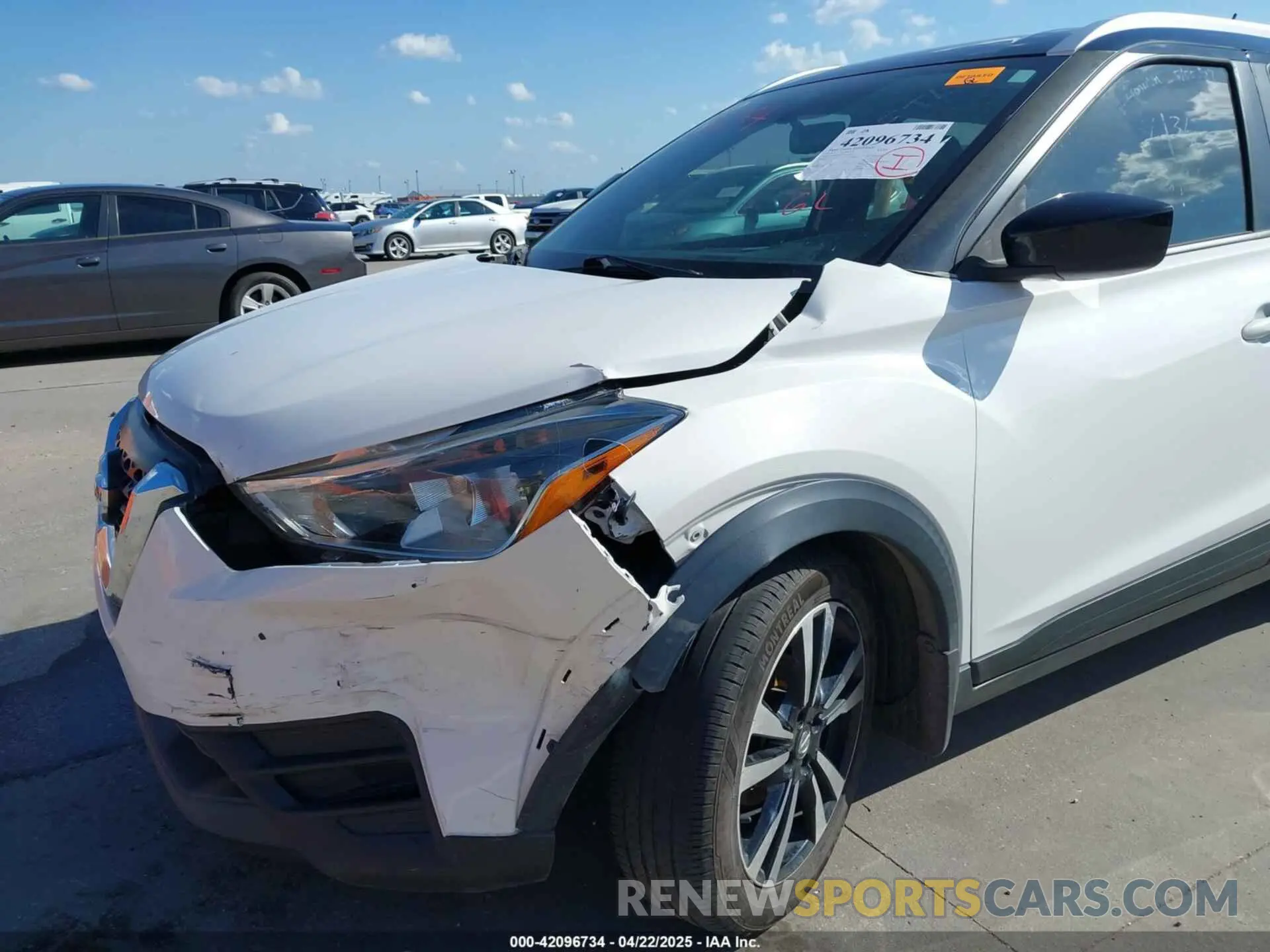 6 Photograph of a damaged car 3N1CP5CU1KL517109 NISSAN KICKS 2019