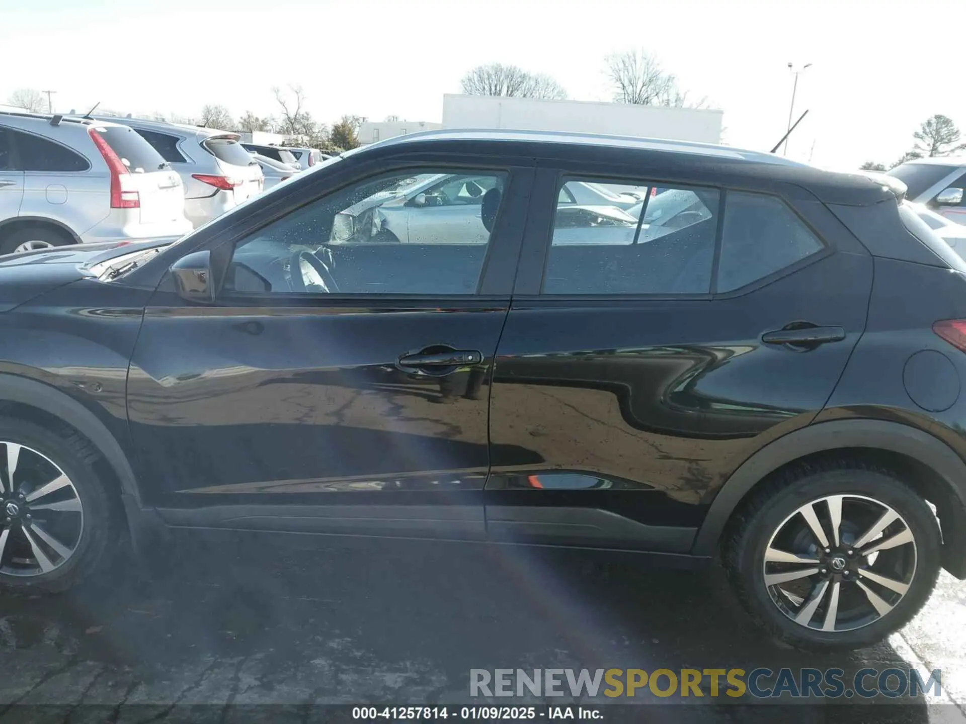 14 Photograph of a damaged car 3N1CP5CU1KL519202 NISSAN KICKS 2019