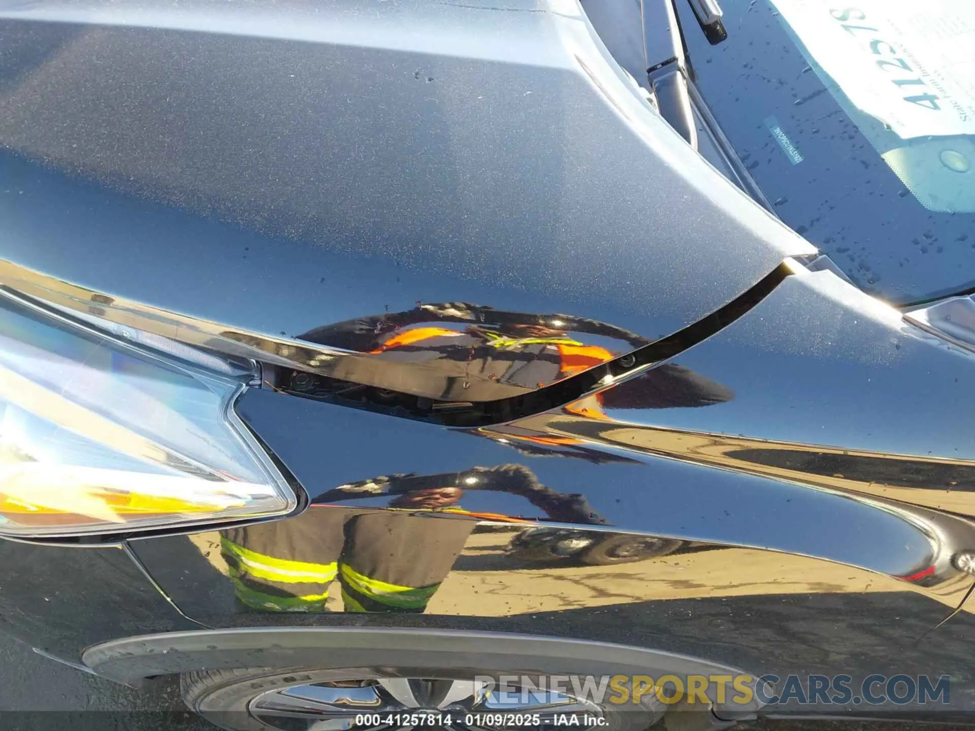 18 Photograph of a damaged car 3N1CP5CU1KL519202 NISSAN KICKS 2019