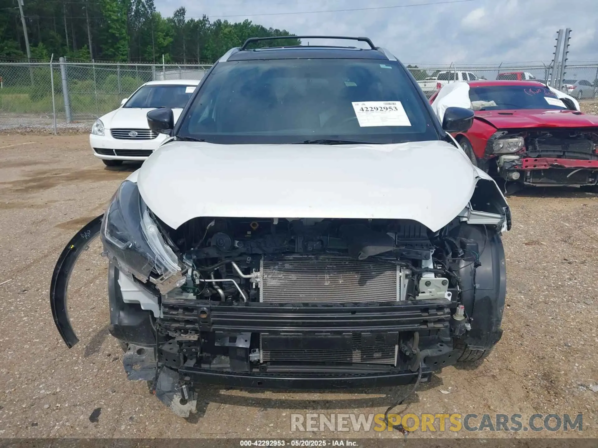 13 Photograph of a damaged car 3N1CP5CU1KL521550 NISSAN KICKS 2019