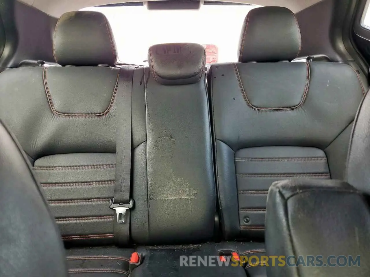 10 Photograph of a damaged car 3N1CP5CU1KL526148 NISSAN KICKS 2019