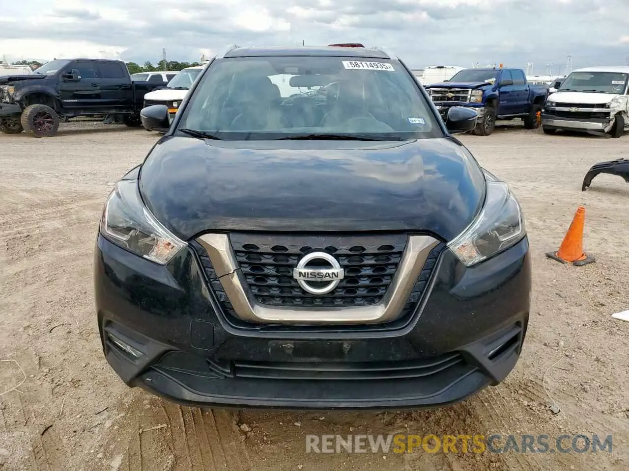 5 Photograph of a damaged car 3N1CP5CU1KL526148 NISSAN KICKS 2019