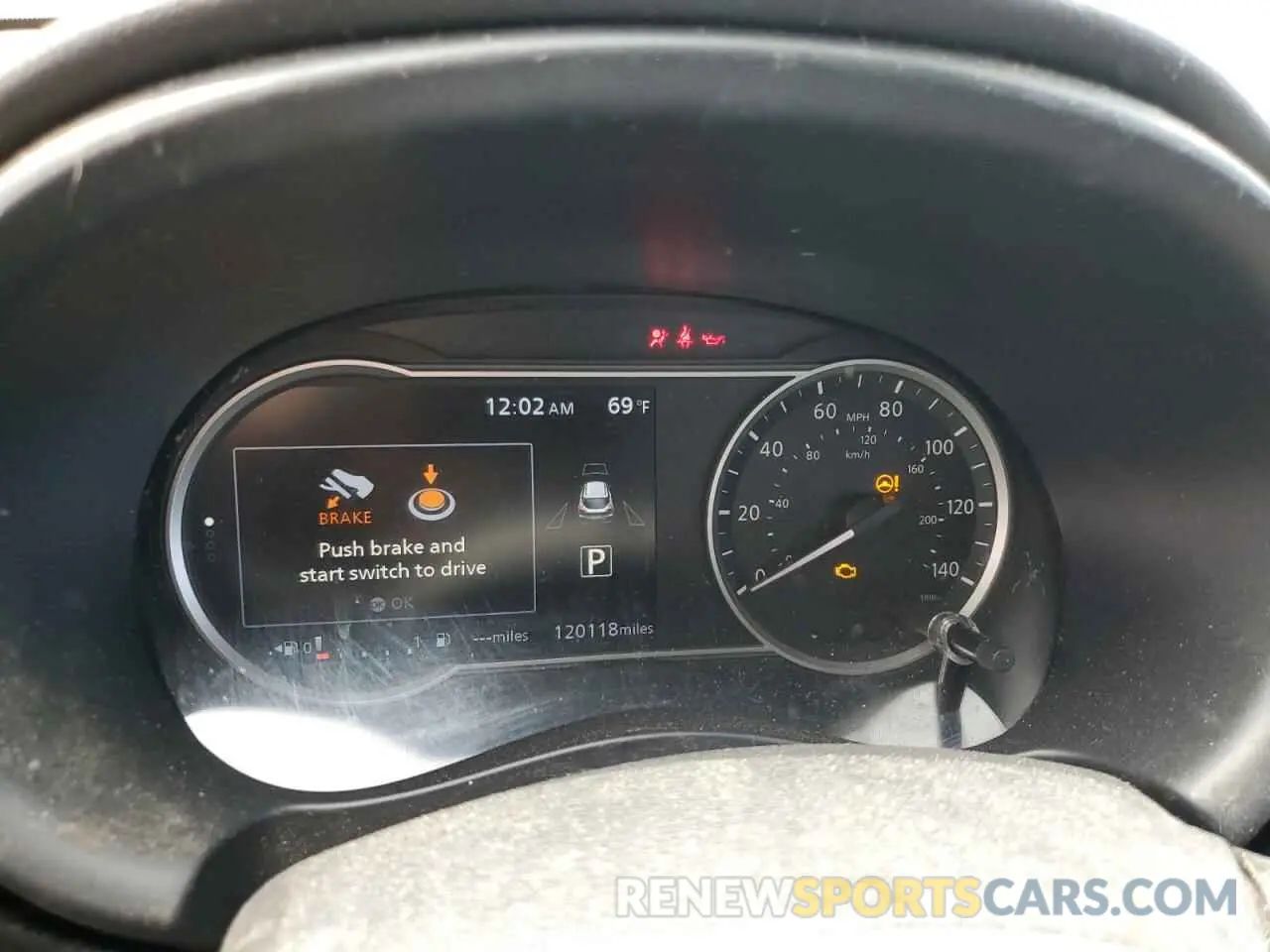 9 Photograph of a damaged car 3N1CP5CU1KL526957 NISSAN KICKS 2019