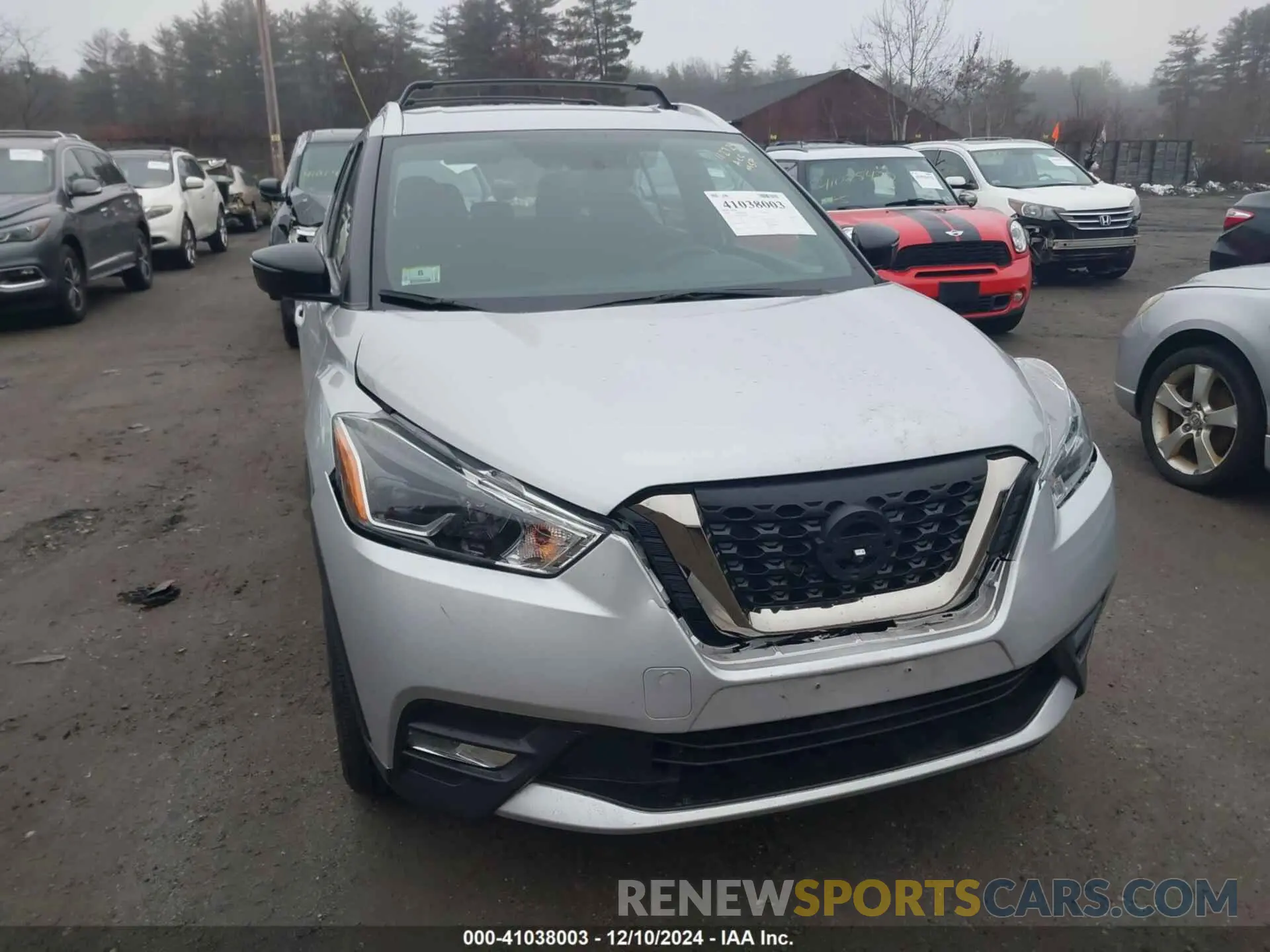 12 Photograph of a damaged car 3N1CP5CU1KL527087 NISSAN KICKS 2019