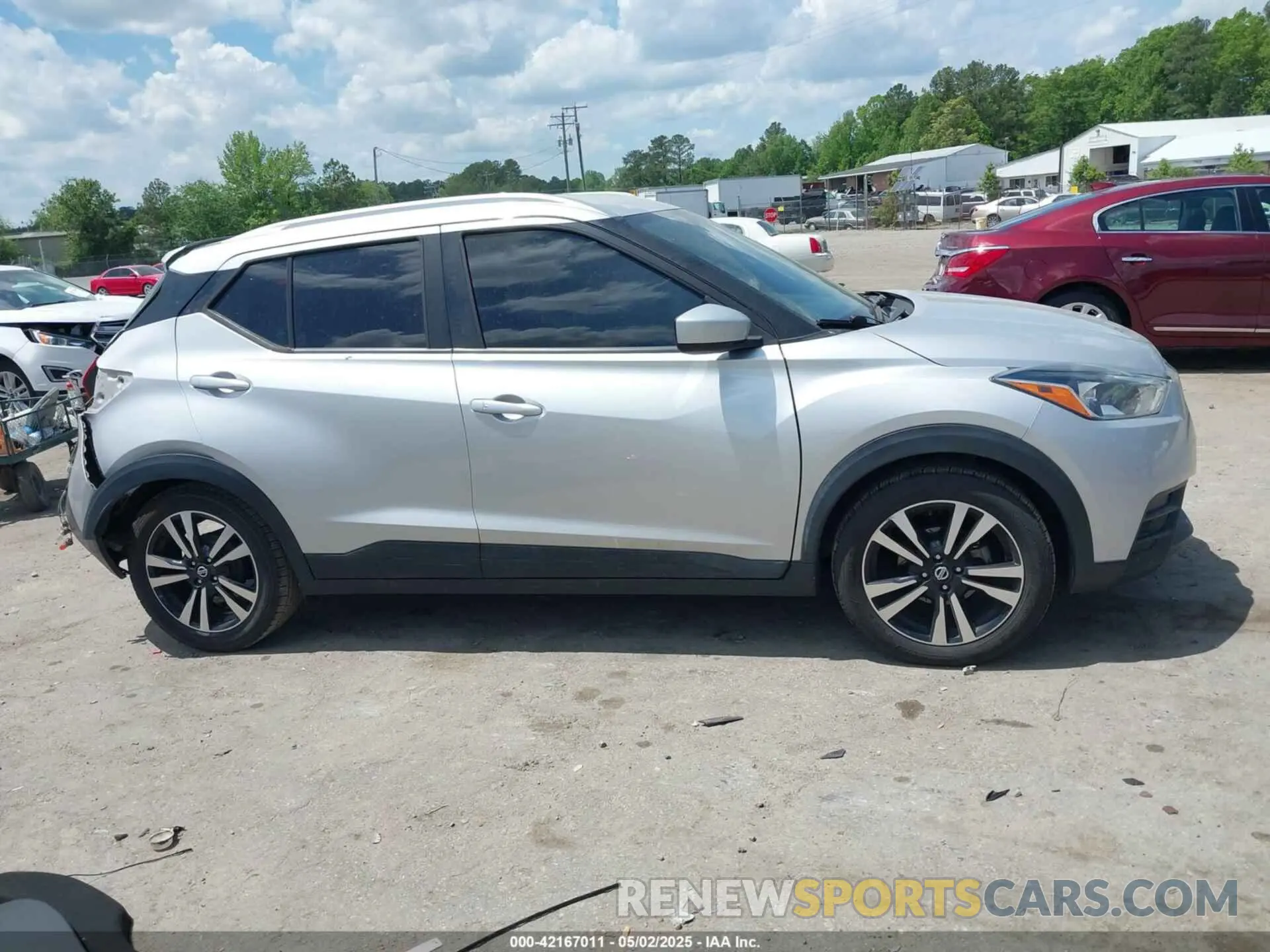 14 Photograph of a damaged car 3N1CP5CU1KL529244 NISSAN KICKS 2019