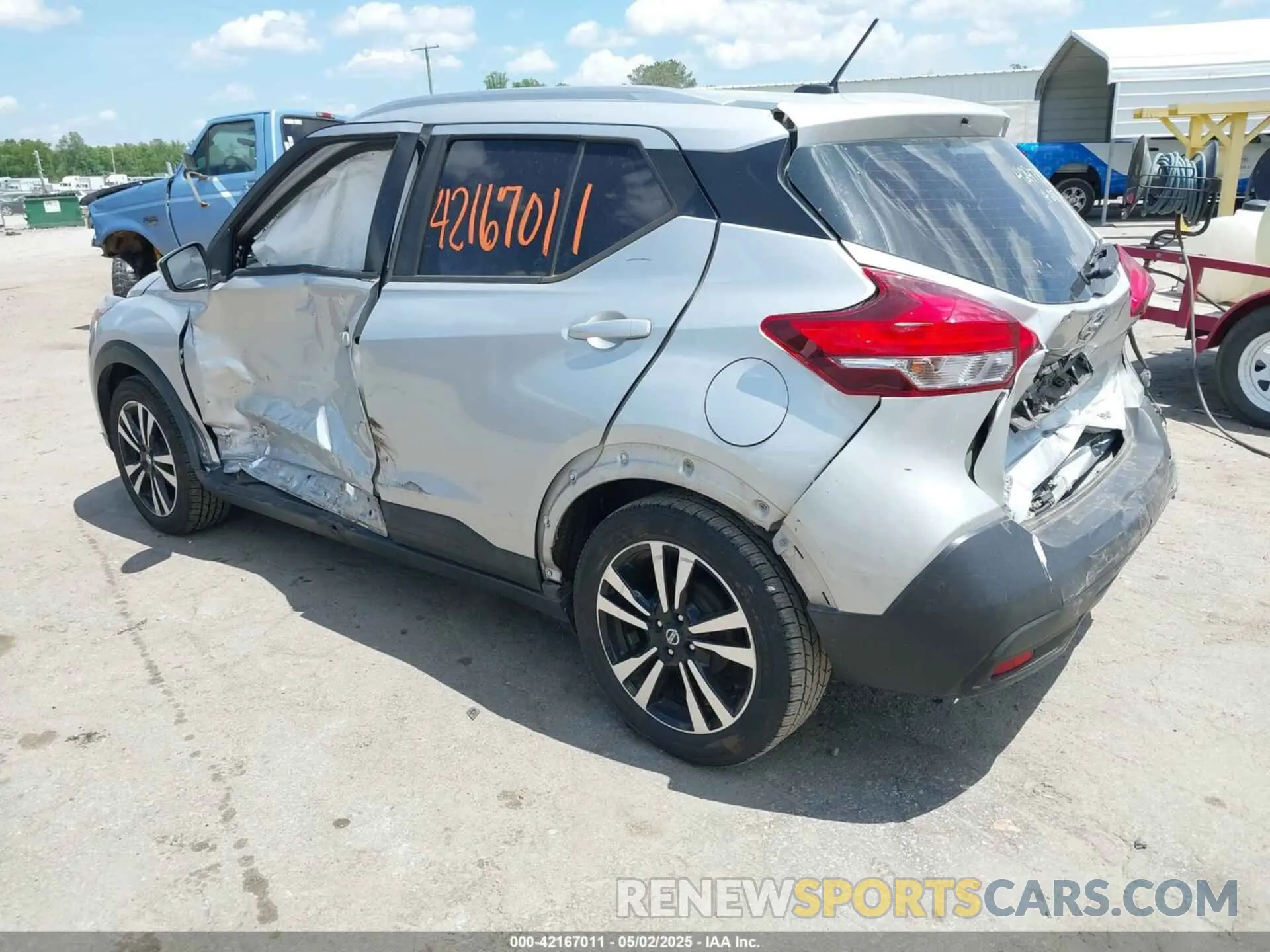 6 Photograph of a damaged car 3N1CP5CU1KL529244 NISSAN KICKS 2019