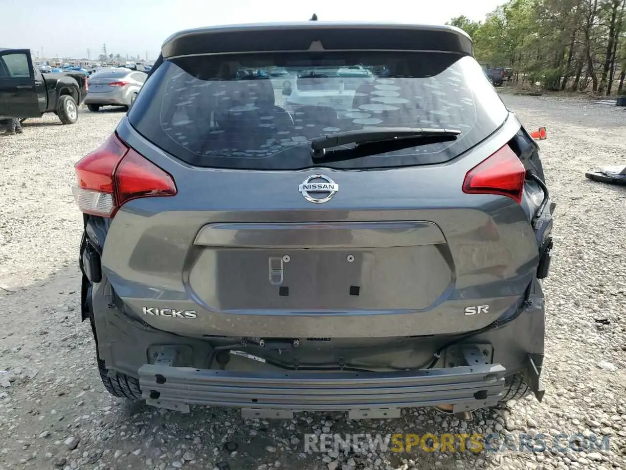 6 Photograph of a damaged car 3N1CP5CU1KL558405 NISSAN KICKS 2019