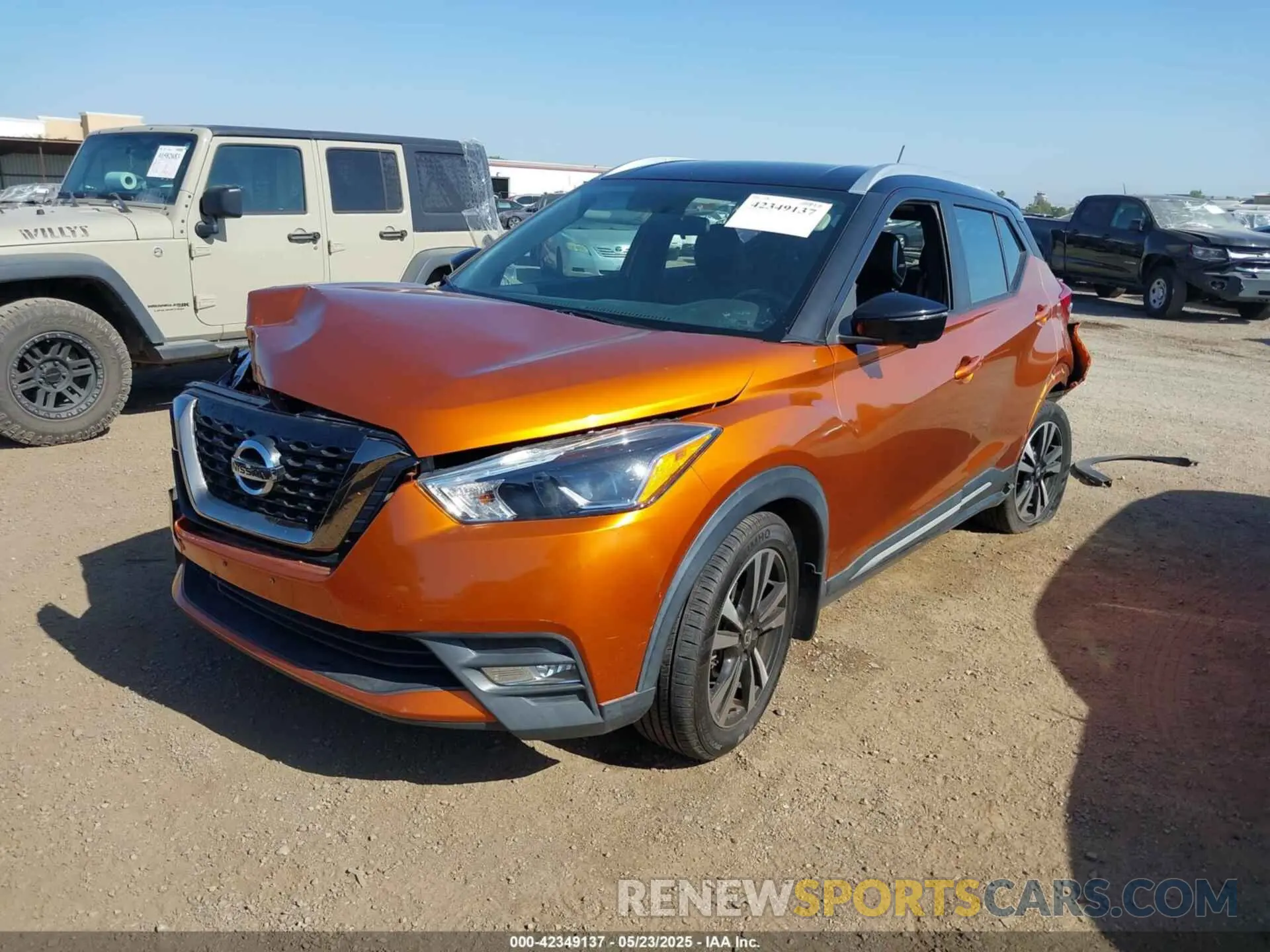 2 Photograph of a damaged car 3N1CP5CU1KL567444 NISSAN KICKS 2019