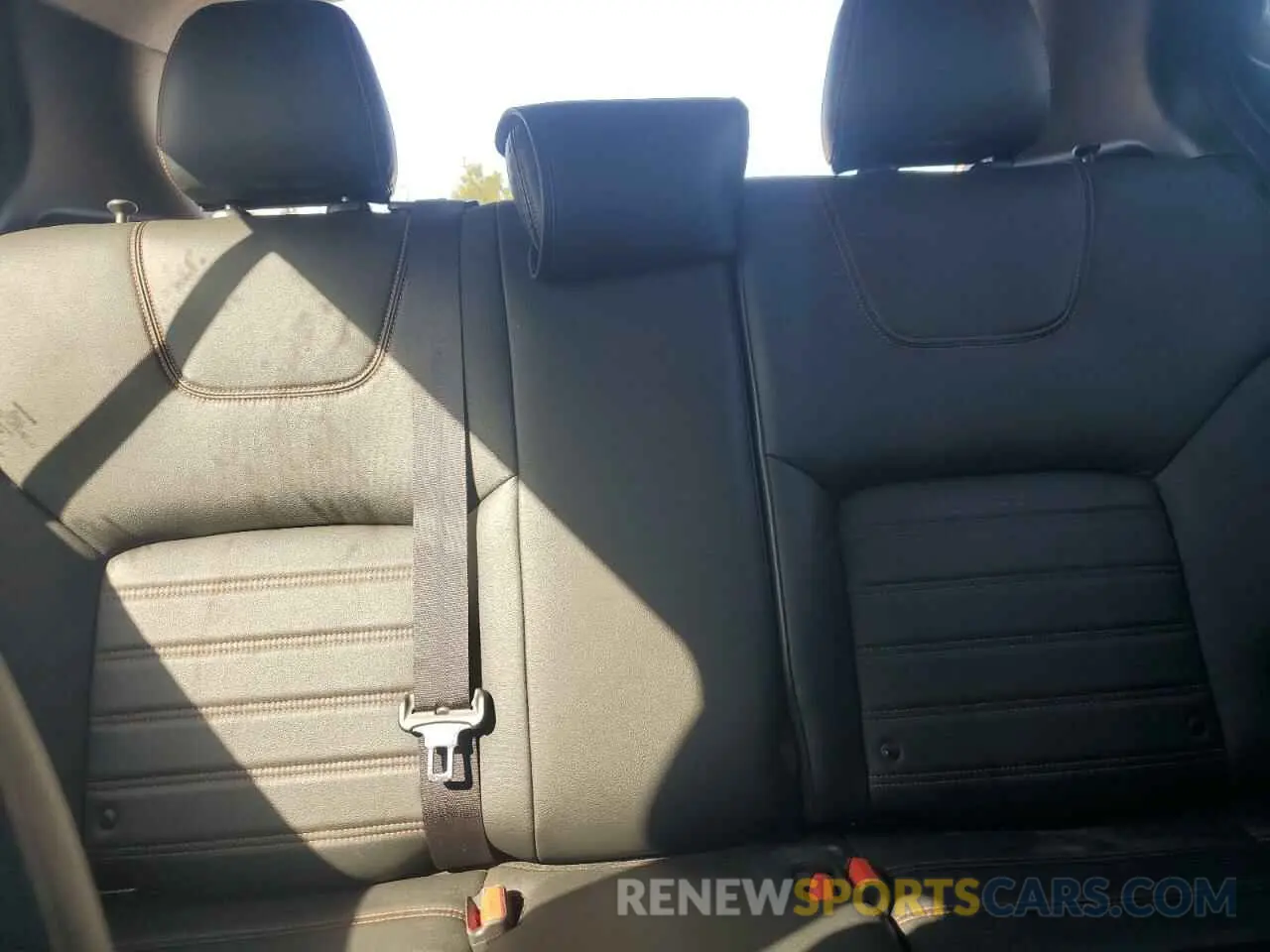 10 Photograph of a damaged car 3N1CP5CU2KL502036 NISSAN KICKS 2019