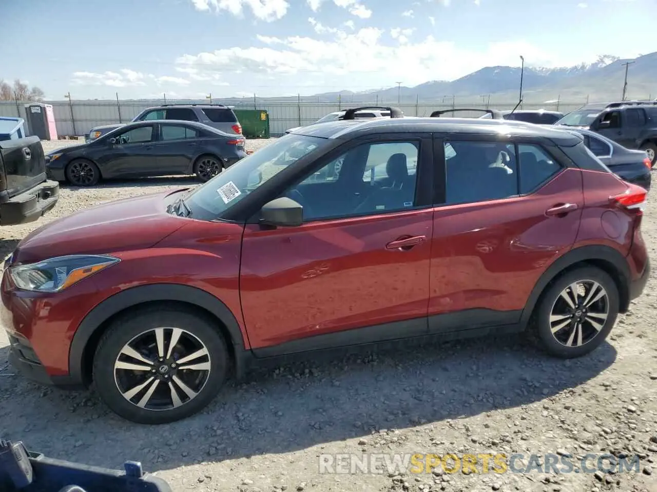1 Photograph of a damaged car 3N1CP5CU2KL502702 NISSAN KICKS 2019