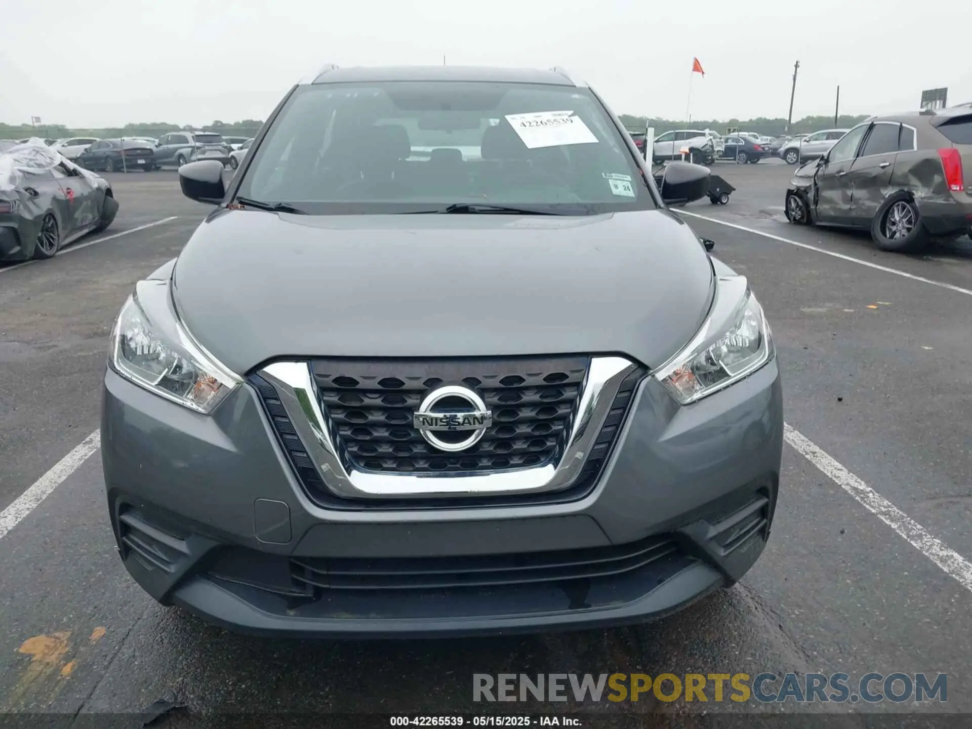 12 Photograph of a damaged car 3N1CP5CU2KL524859 NISSAN KICKS 2019