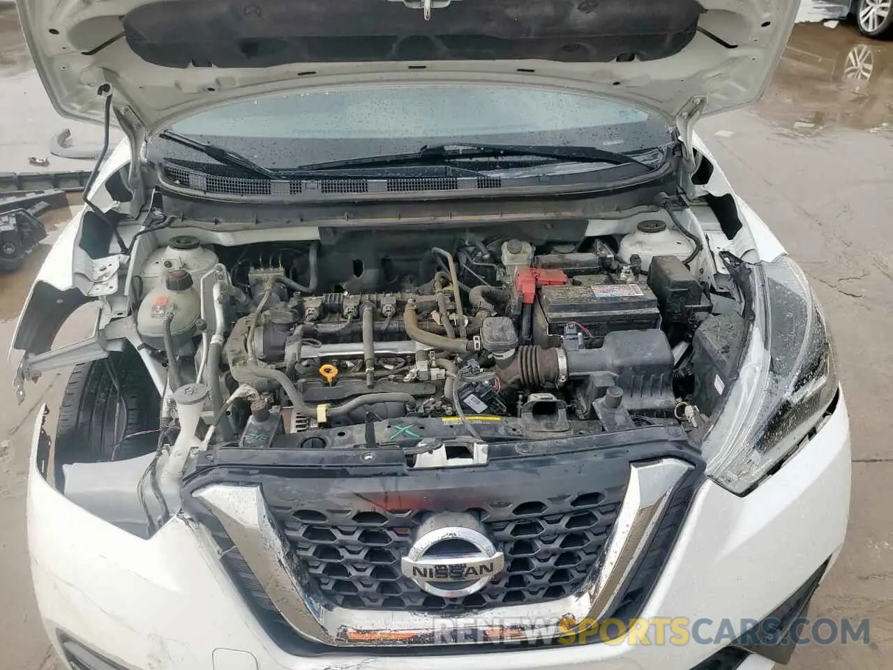 12 Photograph of a damaged car 3N1CP5CU2KL528880 NISSAN KICKS 2019