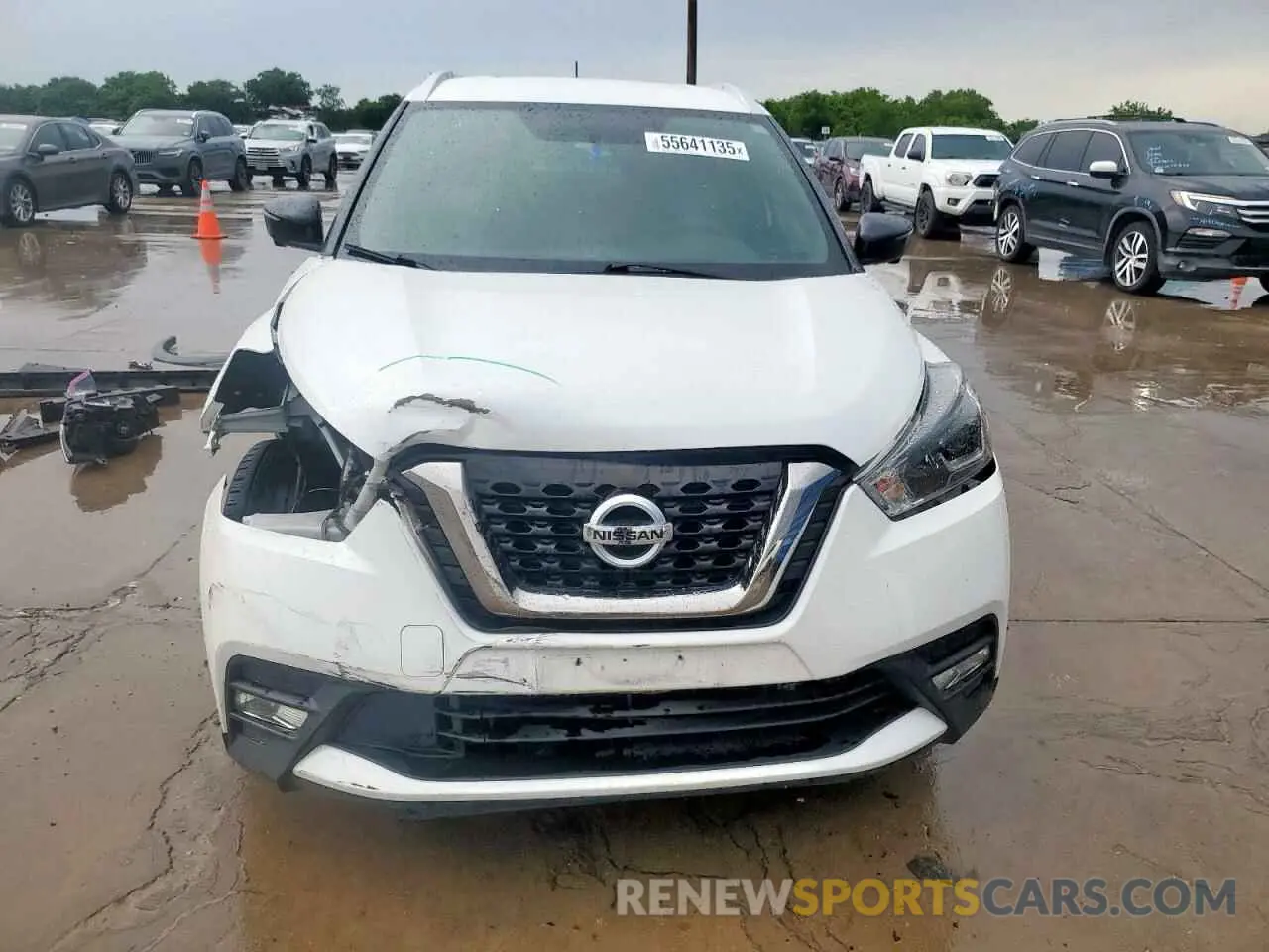 5 Photograph of a damaged car 3N1CP5CU2KL528880 NISSAN KICKS 2019