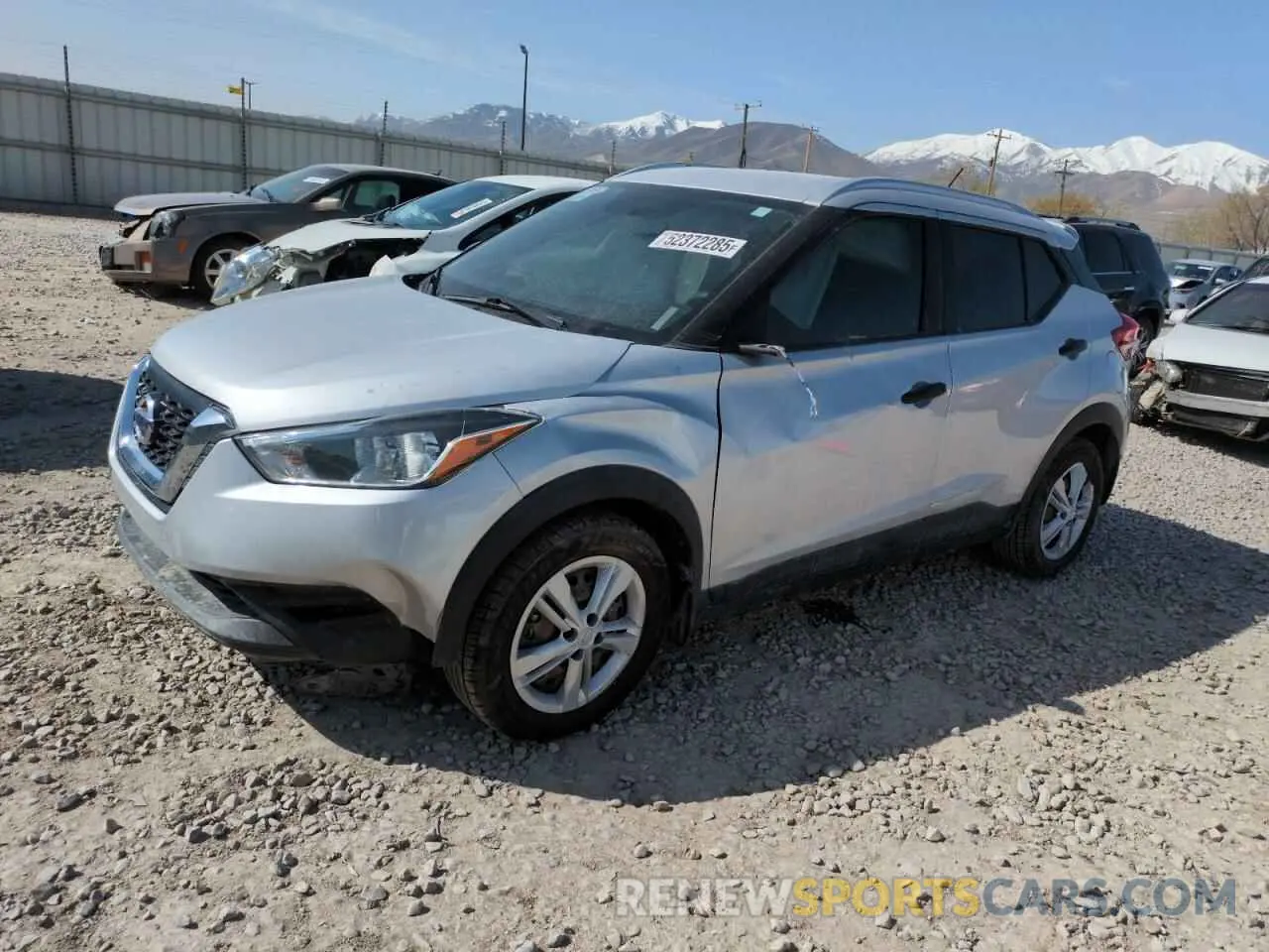 1 Photograph of a damaged car 3N1CP5CU2KL529656 NISSAN KICKS 2019
