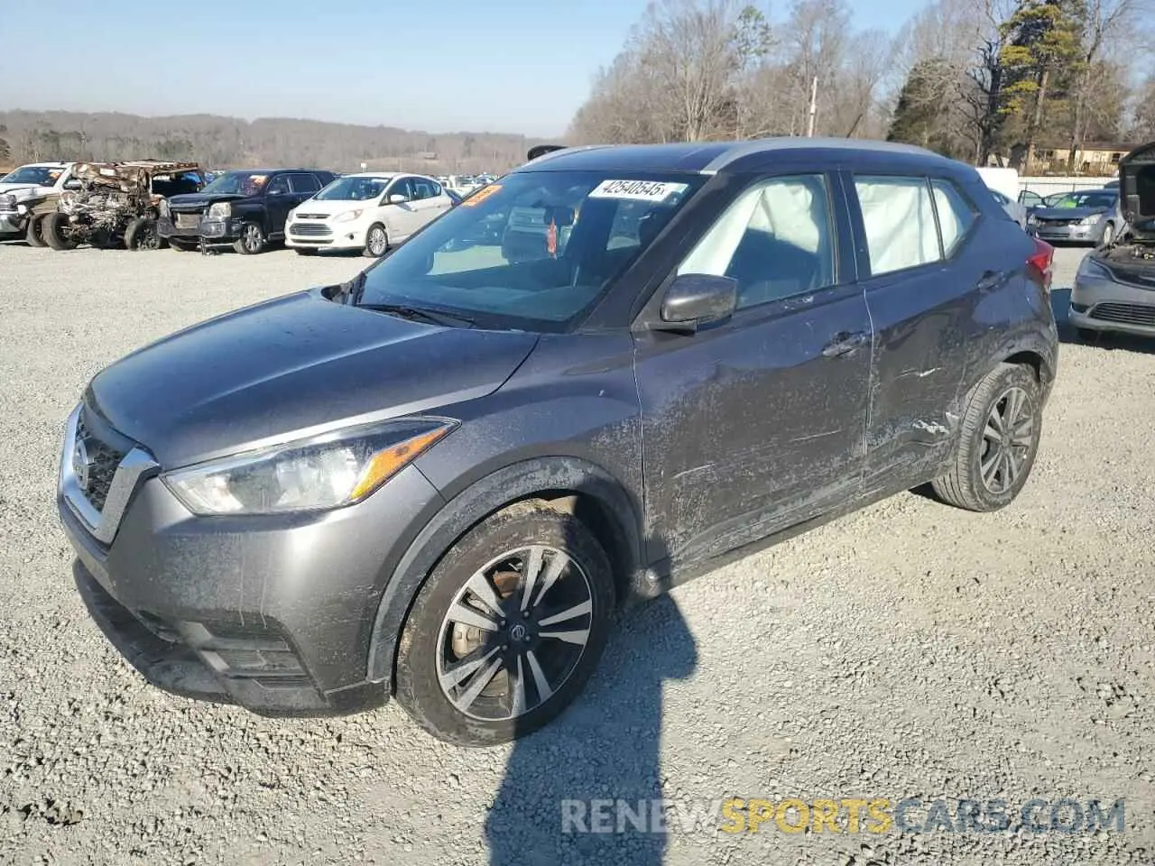 1 Photograph of a damaged car 3N1CP5CU2KL530564 NISSAN KICKS 2019