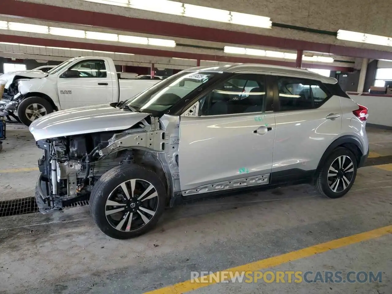 1 Photograph of a damaged car 3N1CP5CU2KL546618 NISSAN KICKS 2019