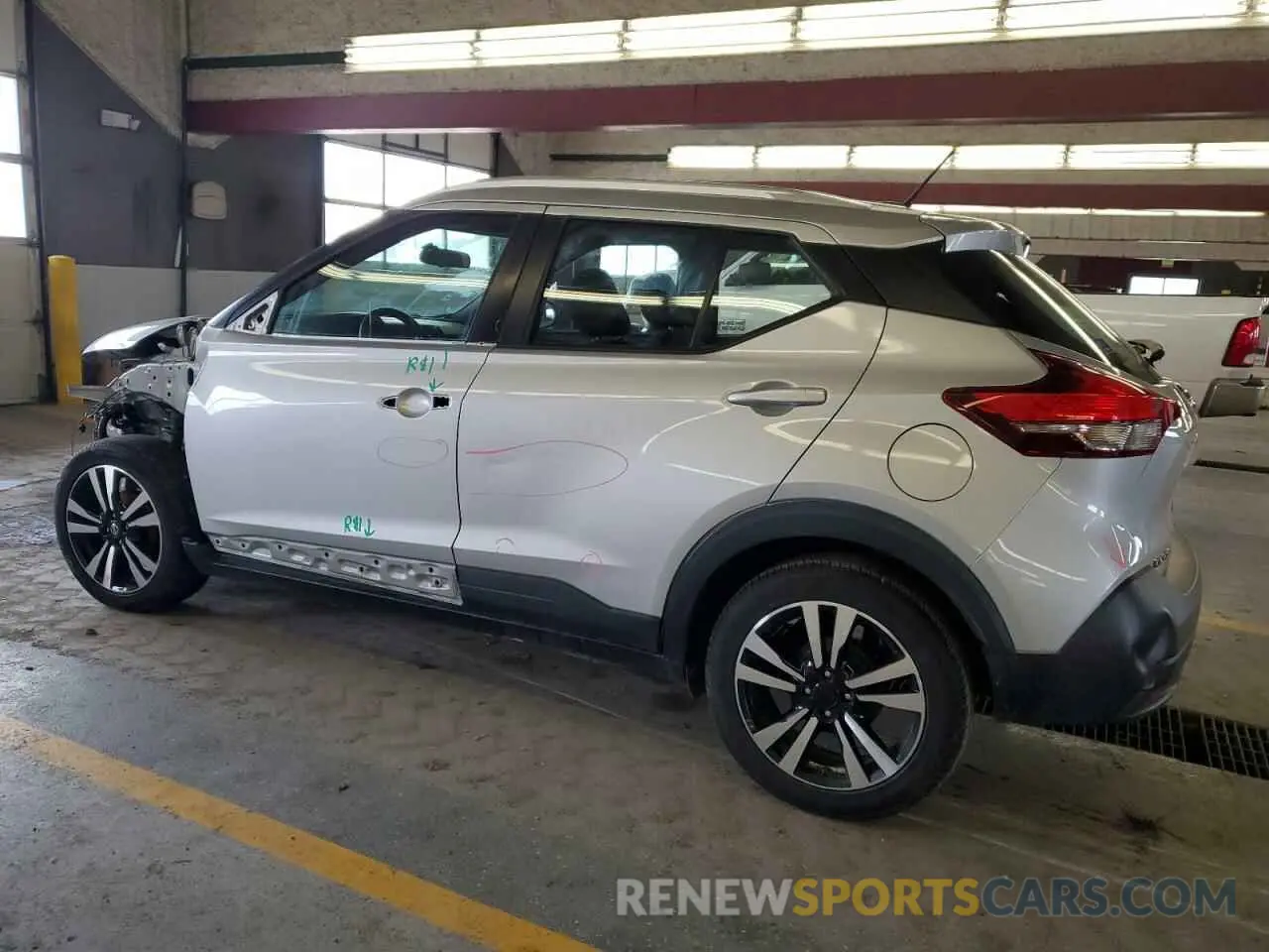 2 Photograph of a damaged car 3N1CP5CU2KL546618 NISSAN KICKS 2019