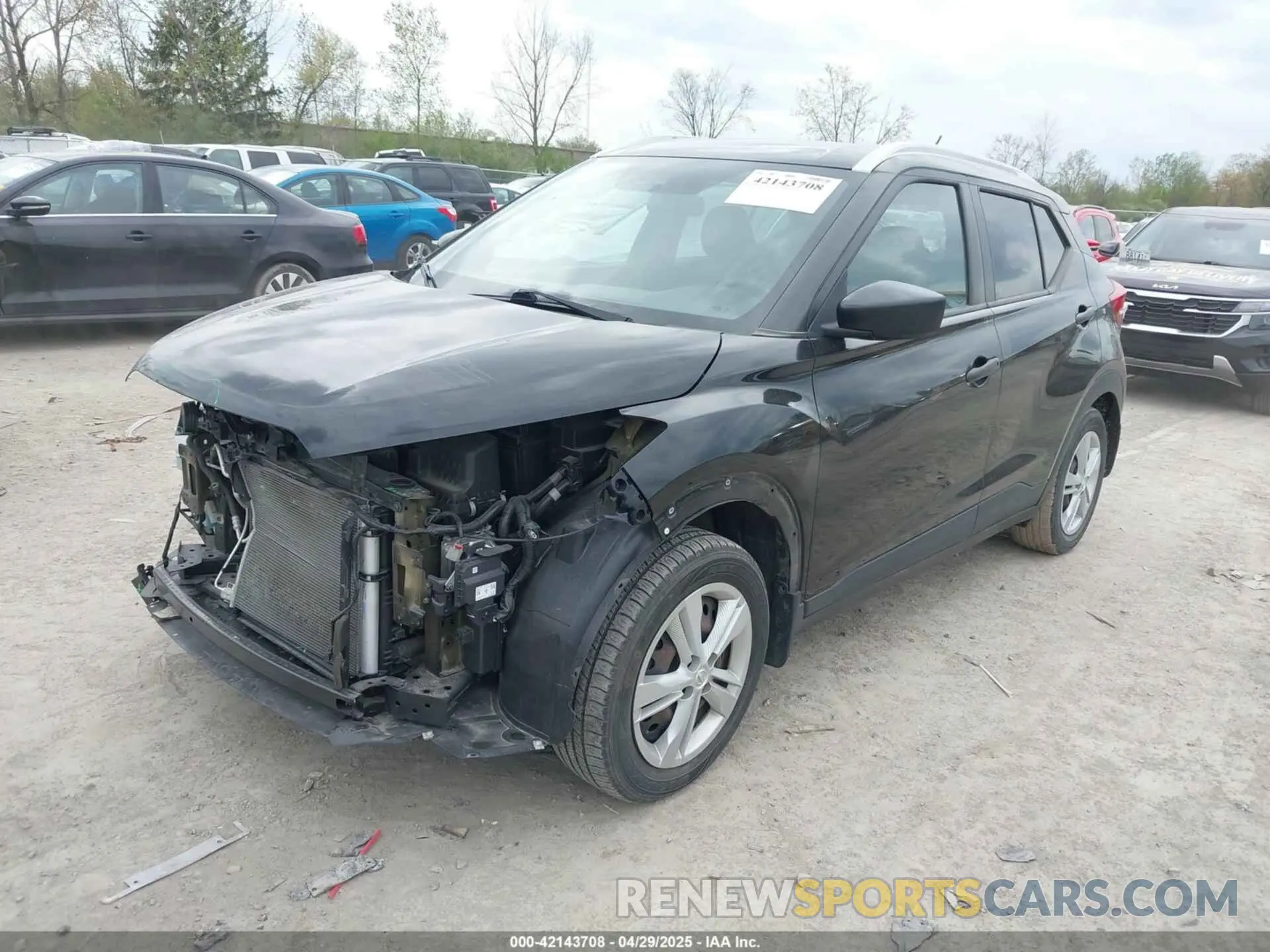 2 Photograph of a damaged car 3N1CP5CU2KL548725 NISSAN KICKS 2019