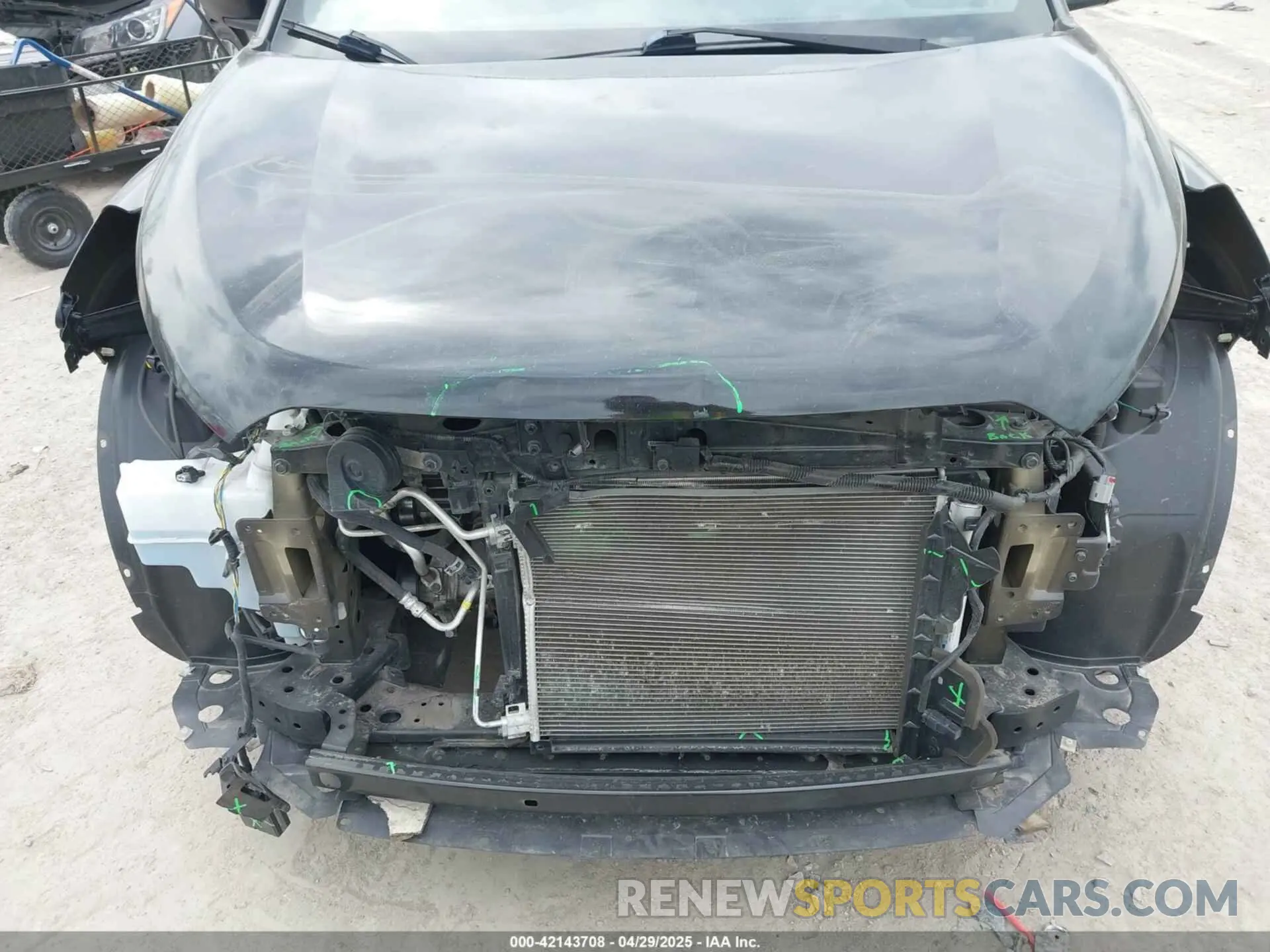 6 Photograph of a damaged car 3N1CP5CU2KL548725 NISSAN KICKS 2019