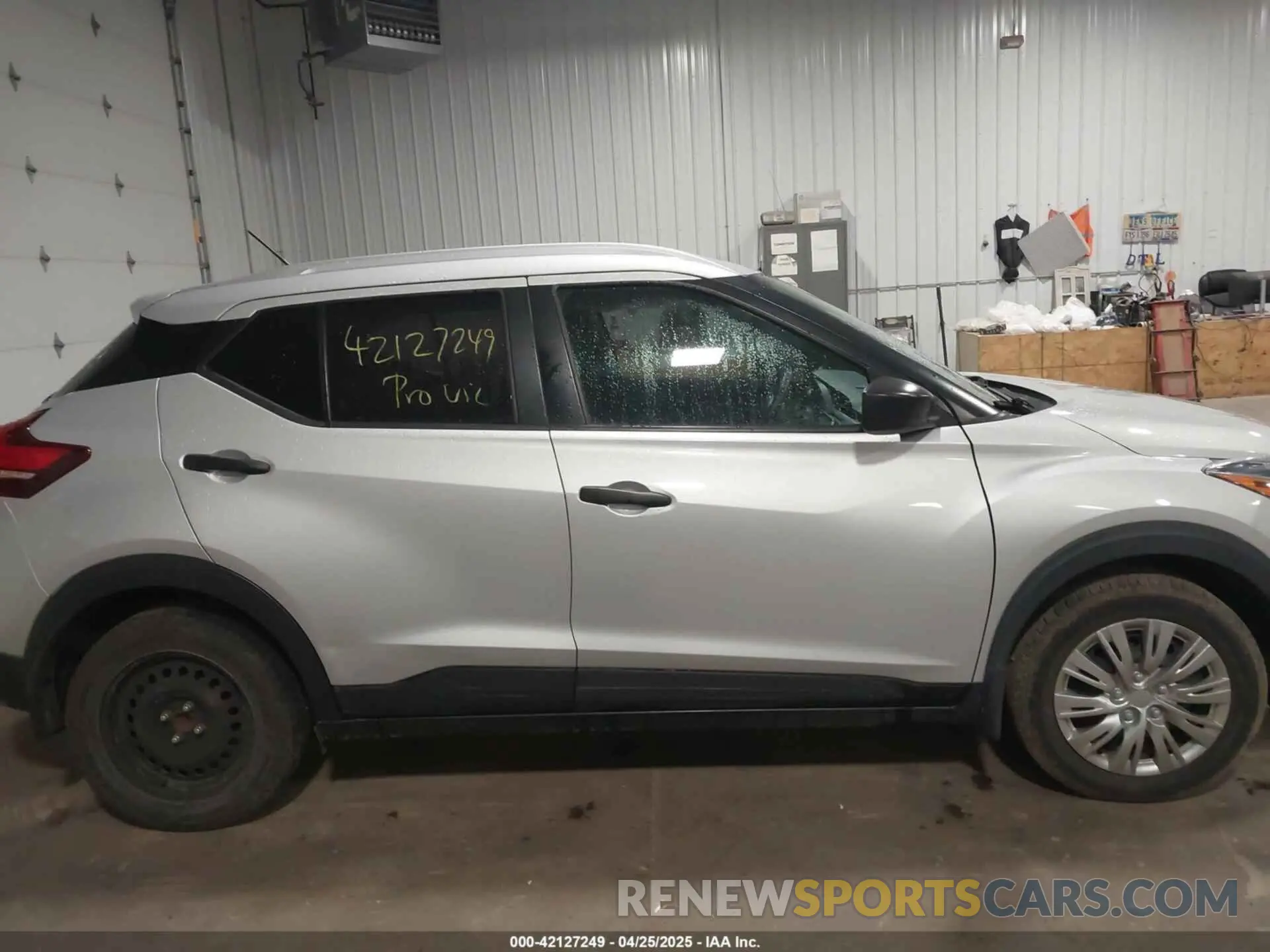 13 Photograph of a damaged car 3N1CP5CU2KL548837 NISSAN KICKS 2019
