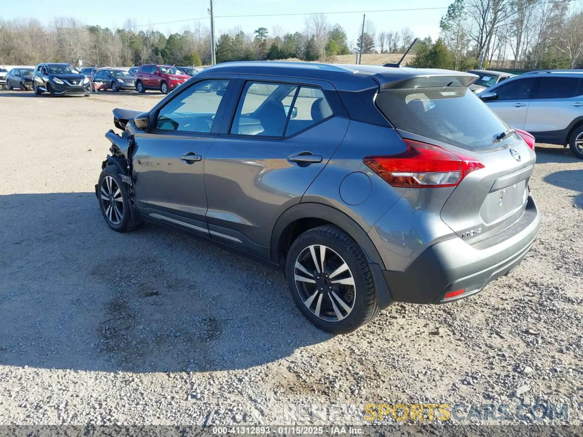 3 Photograph of a damaged car 3N1CP5CU2KL556291 NISSAN KICKS 2019