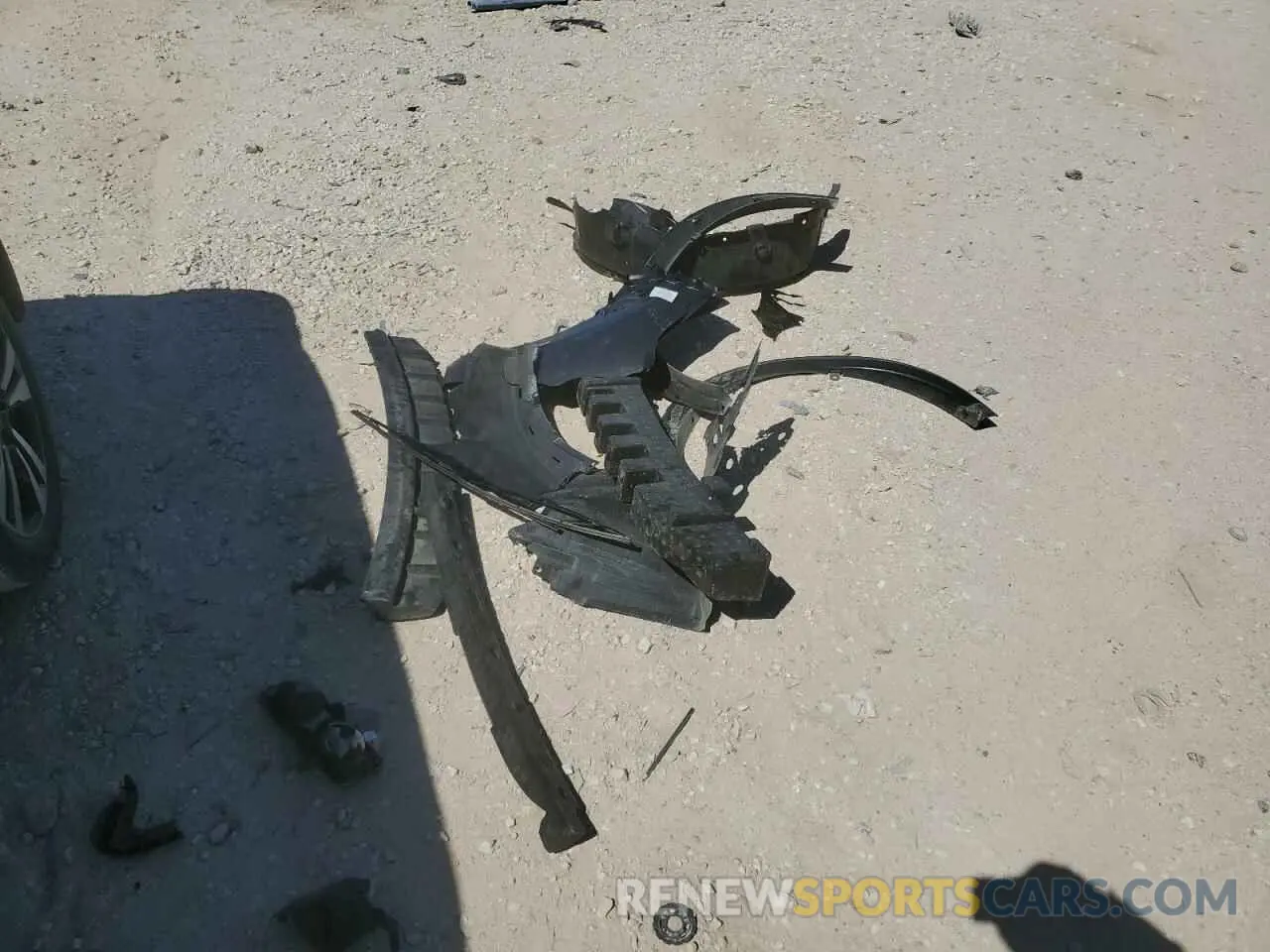 15 Photograph of a damaged car 3N1CP5CU2KL567453 NISSAN KICKS 2019