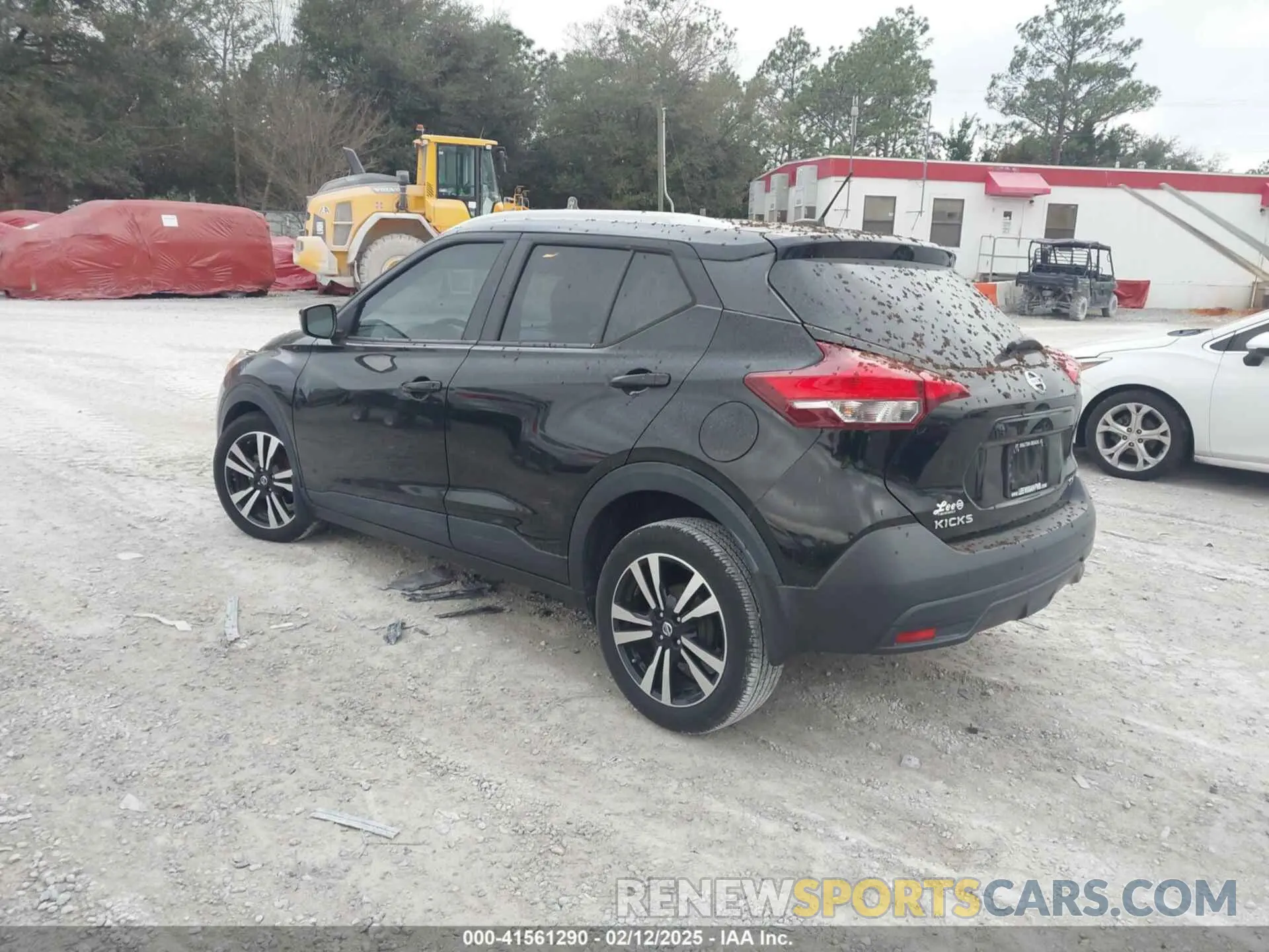3 Photograph of a damaged car 3N1CP5CU3KL478152 NISSAN KICKS 2019